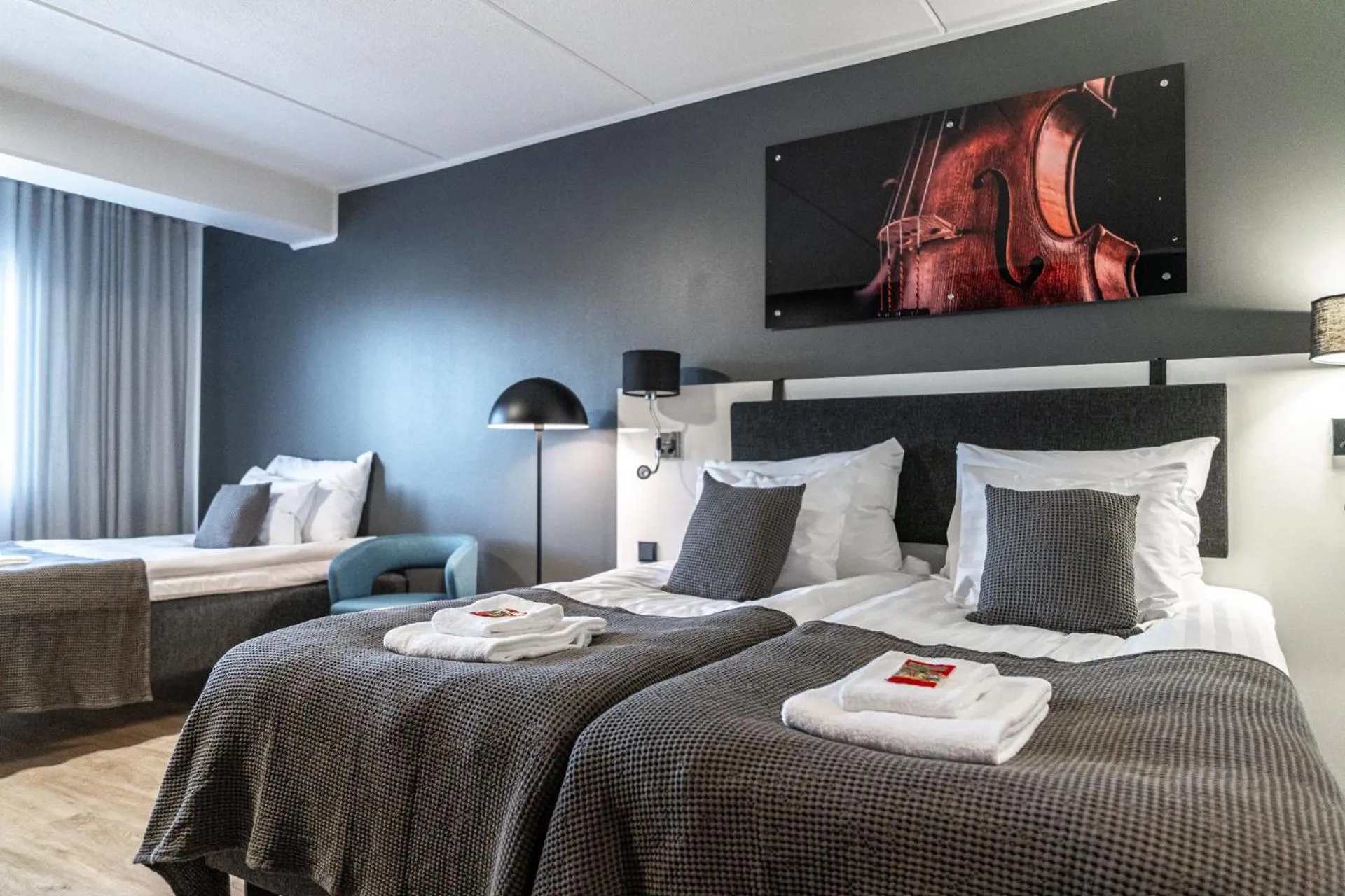 Bed in Hotelli Sointu by UHANDA