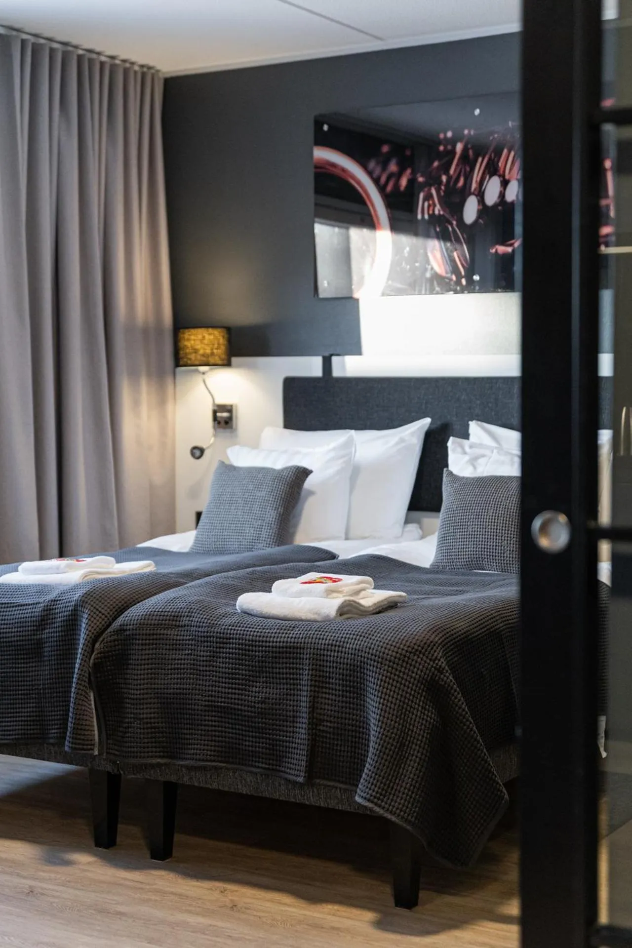 Bed in Hotelli Sointu by UHANDA