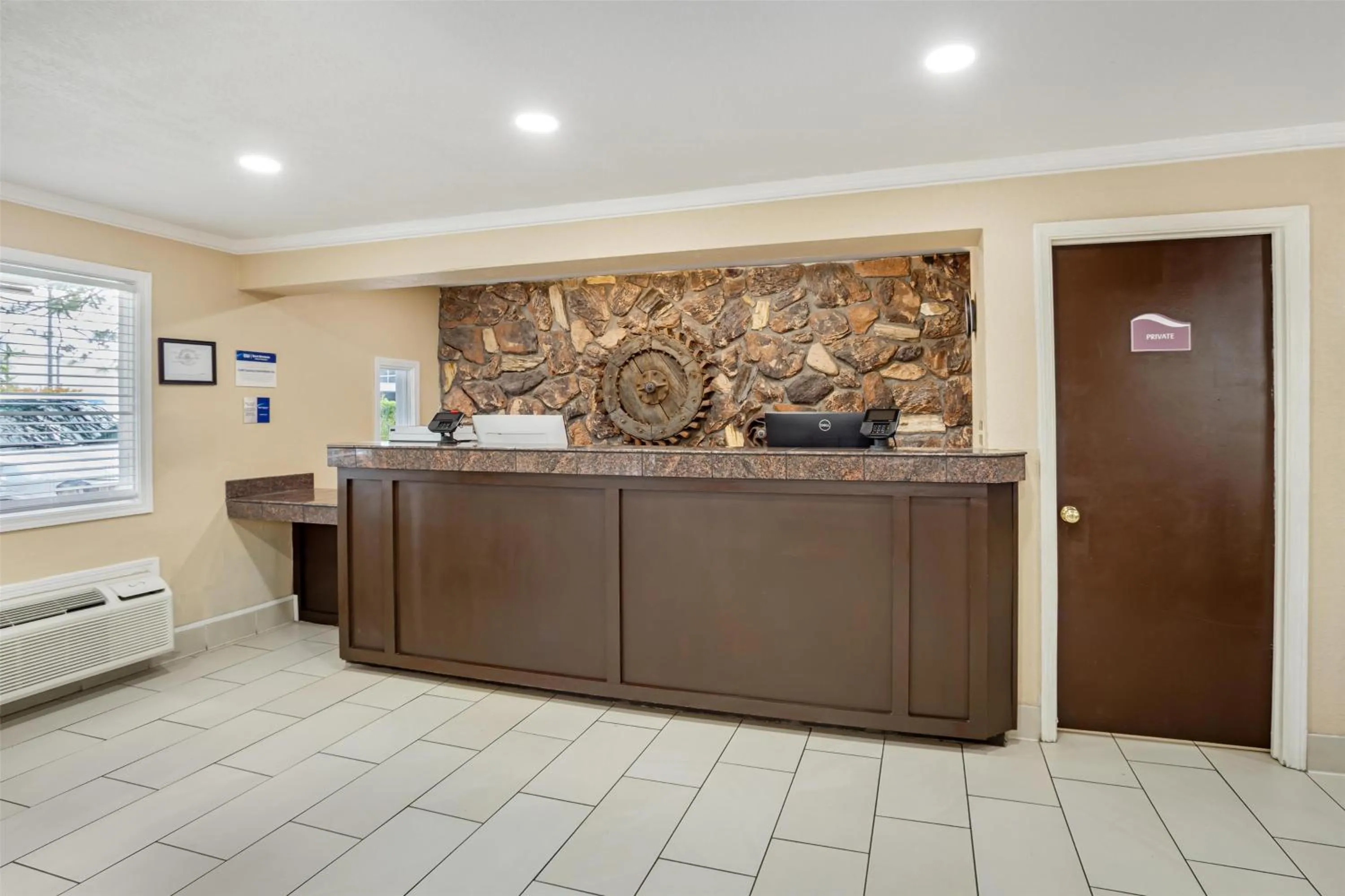 Lobby or reception in Best Western Gold Country Inn