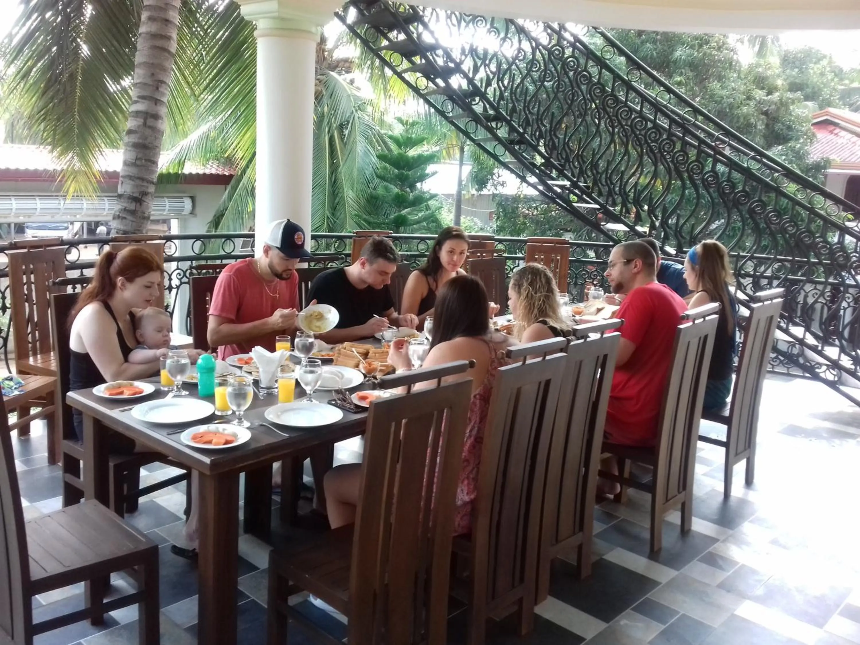 Breakfast in L S Lanka Hotel Dambulla