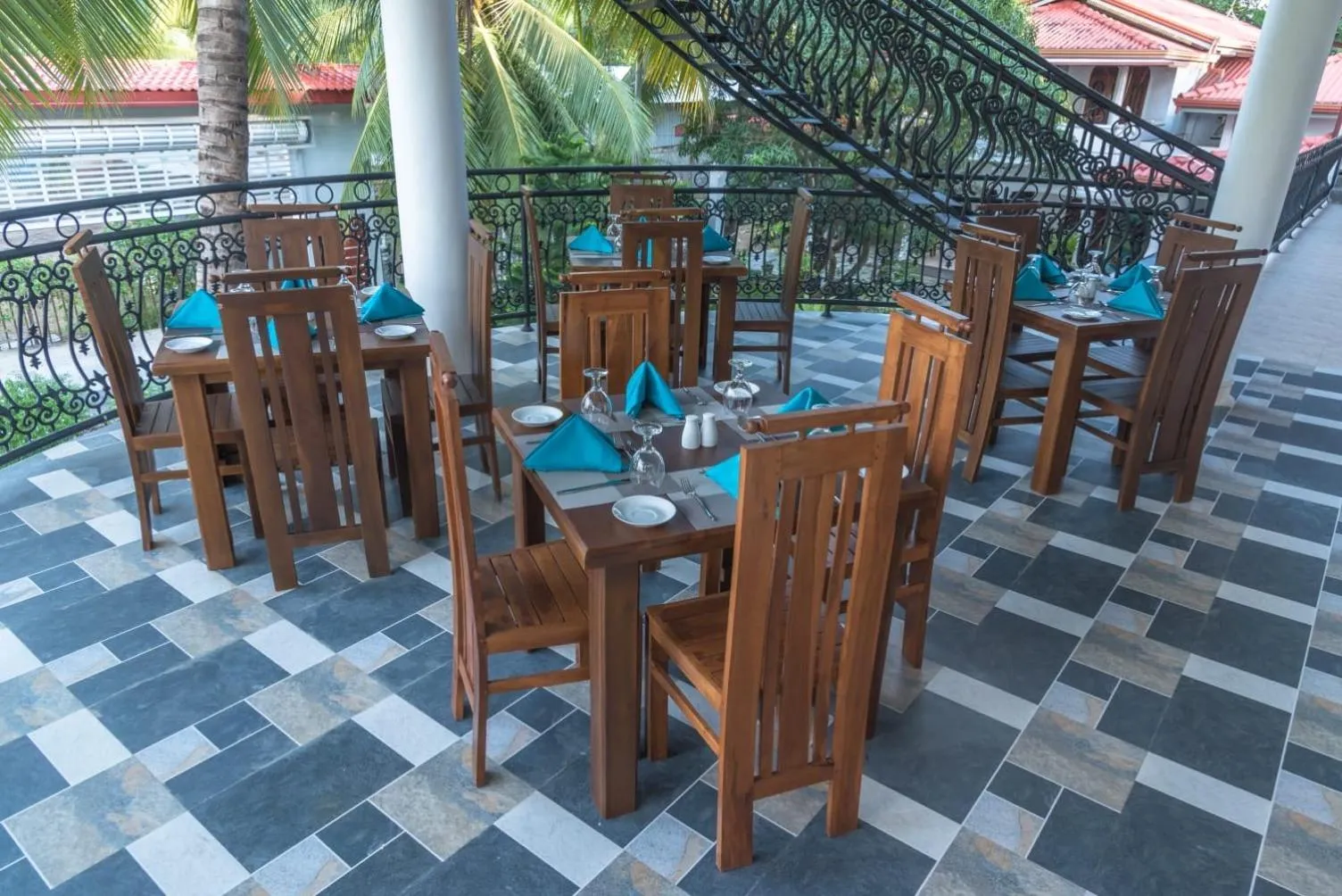 Seating area in L S Lanka Hotel Dambulla