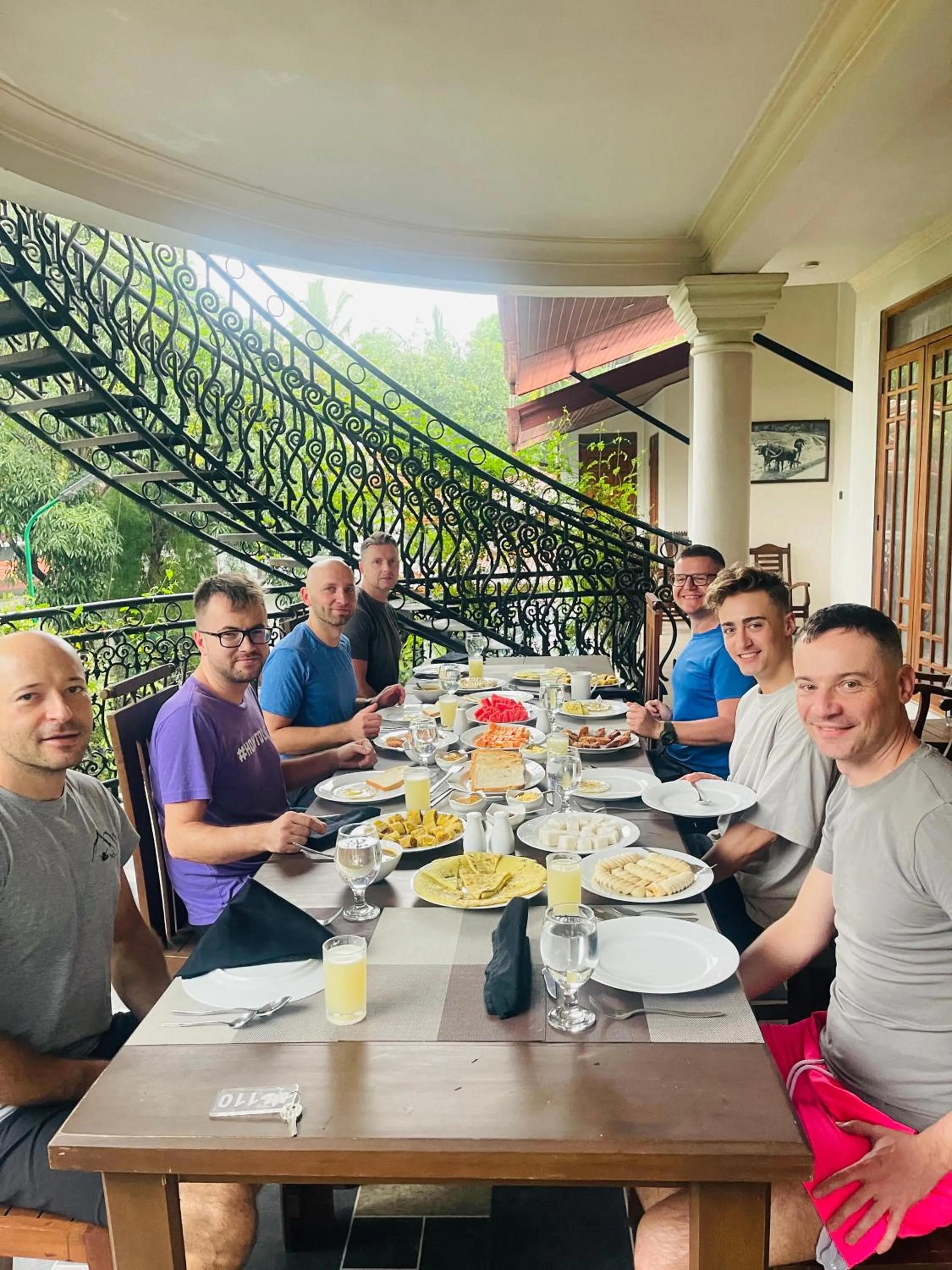 L S Lanka Hotel Dambulla