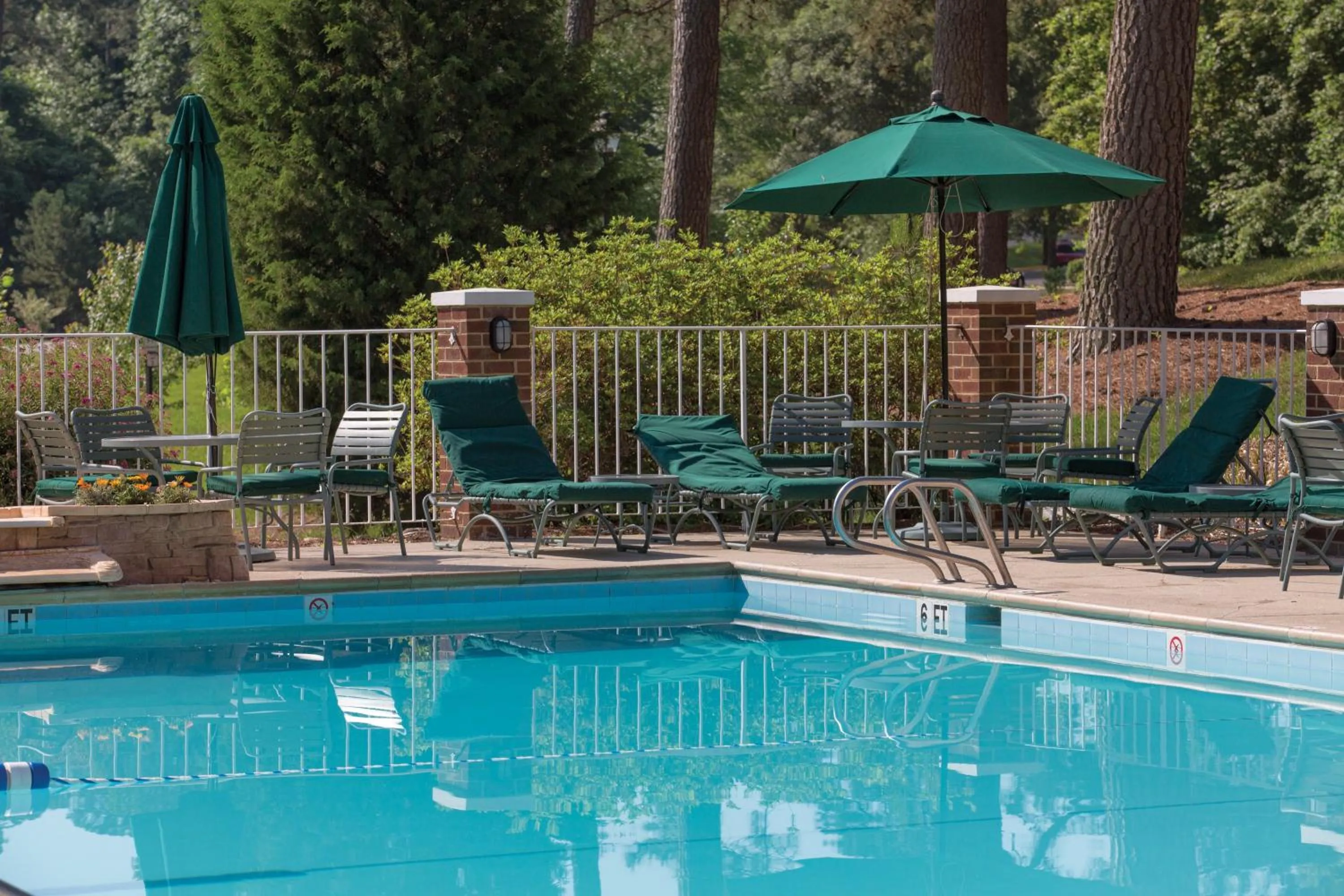 Swimming pool in Club Wyndham Patriots Place