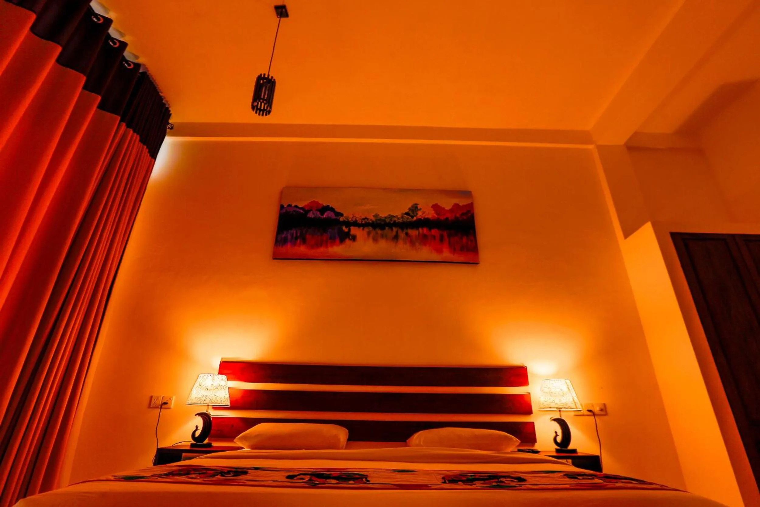 Bed in Thuruliya Hotel