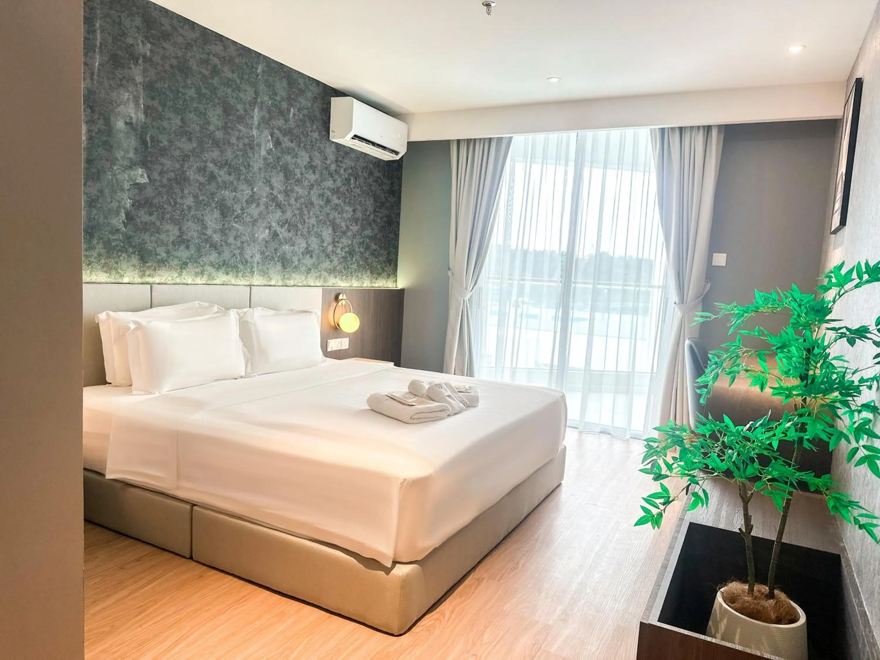 Bed in The Aru by Ayuhouz