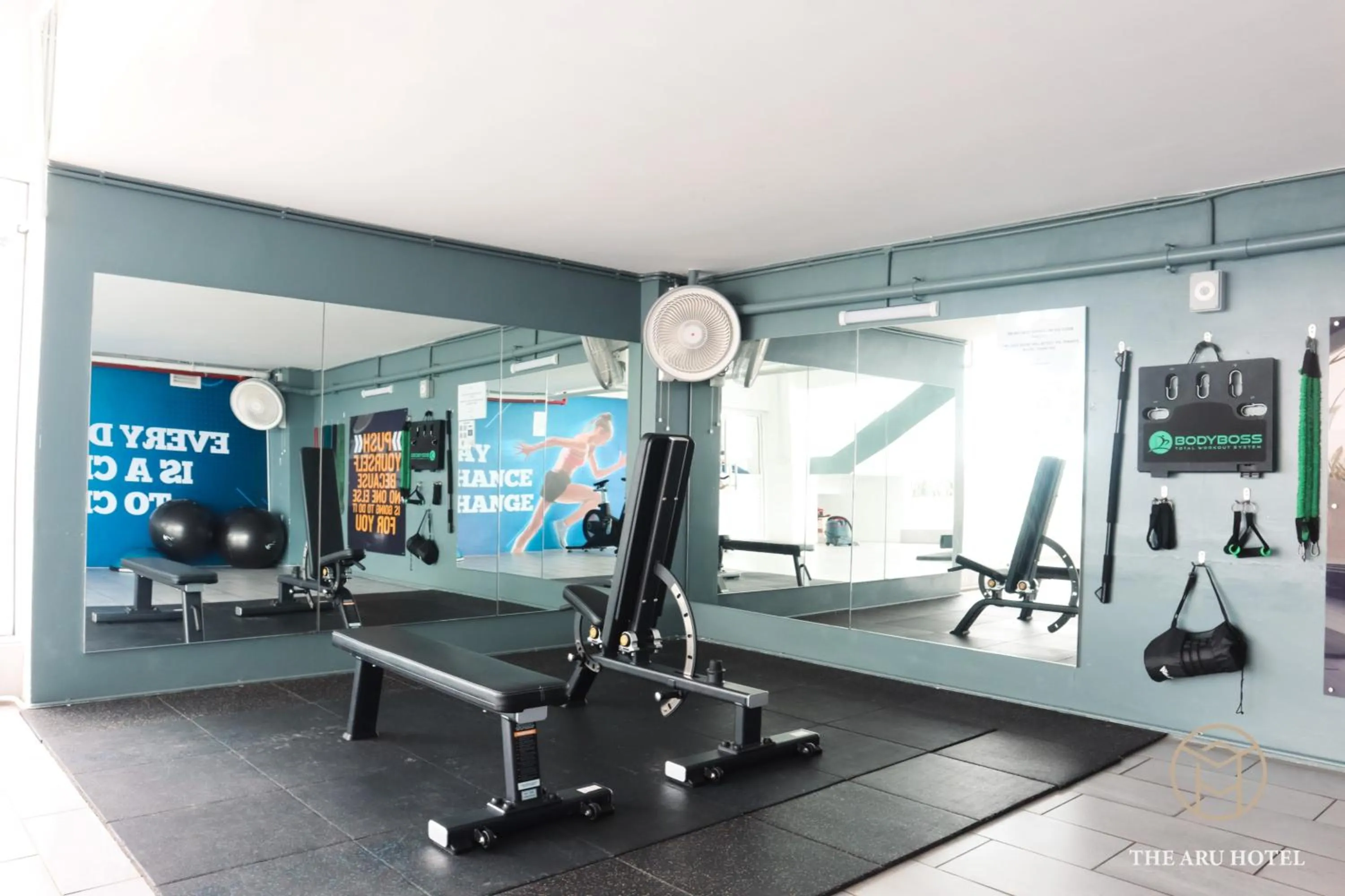 Fitness centre/facilities in The Aru by Ayuhouz