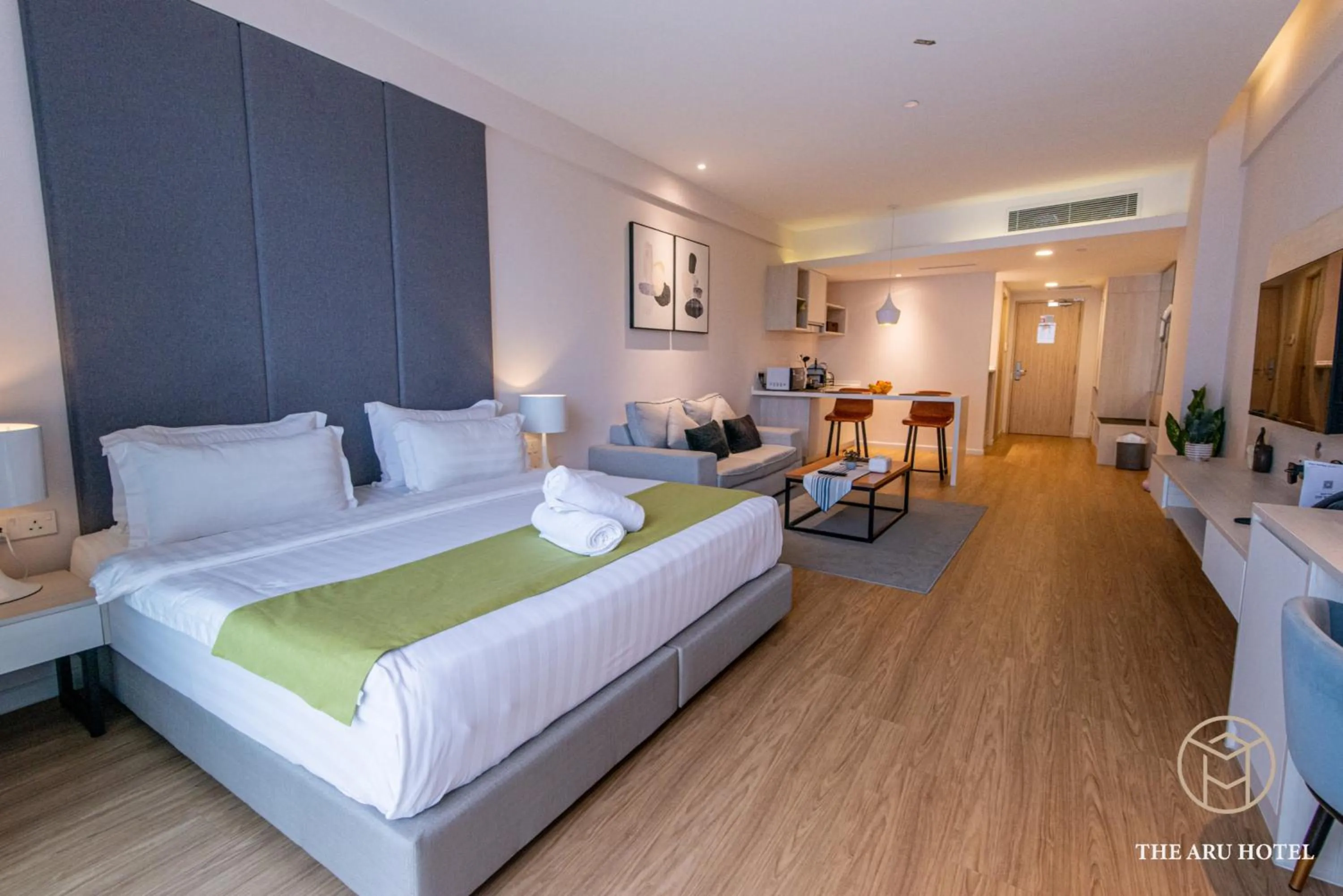 Bed in The Aru by Ayuhouz