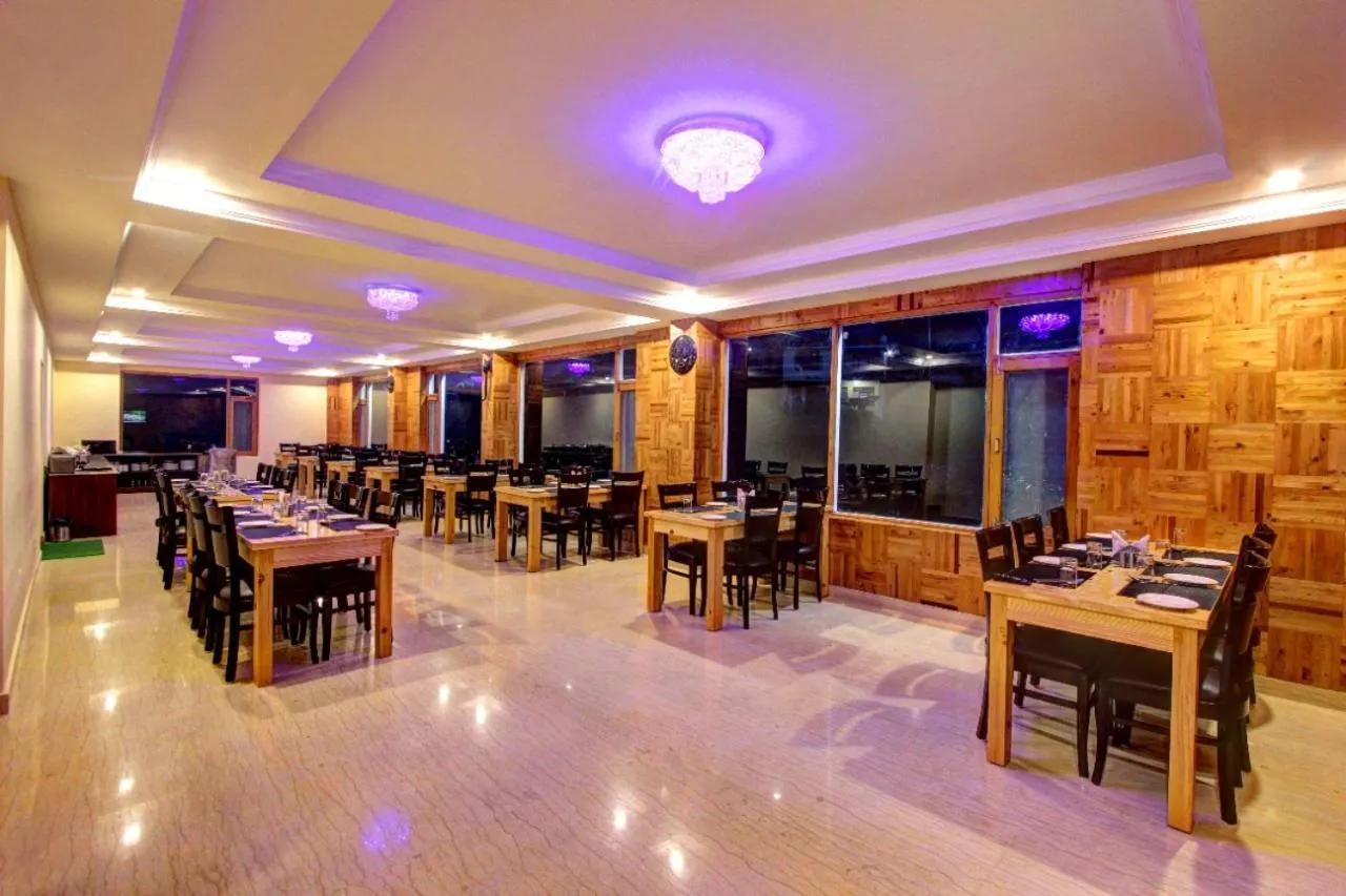 Restaurant/places to eat in Regenta Place Green Leaf Manali- A Centrally Heated Resort