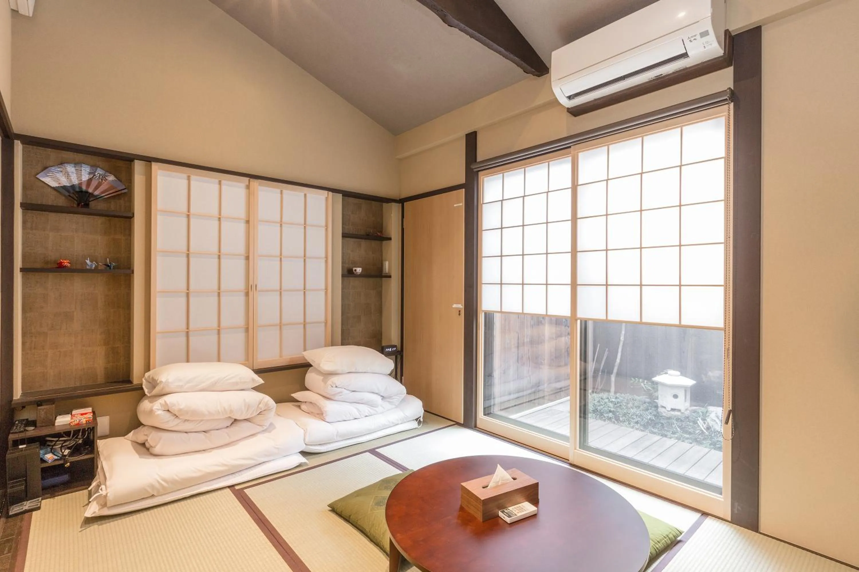 Living room, Bed in Shiki Homes SEN
