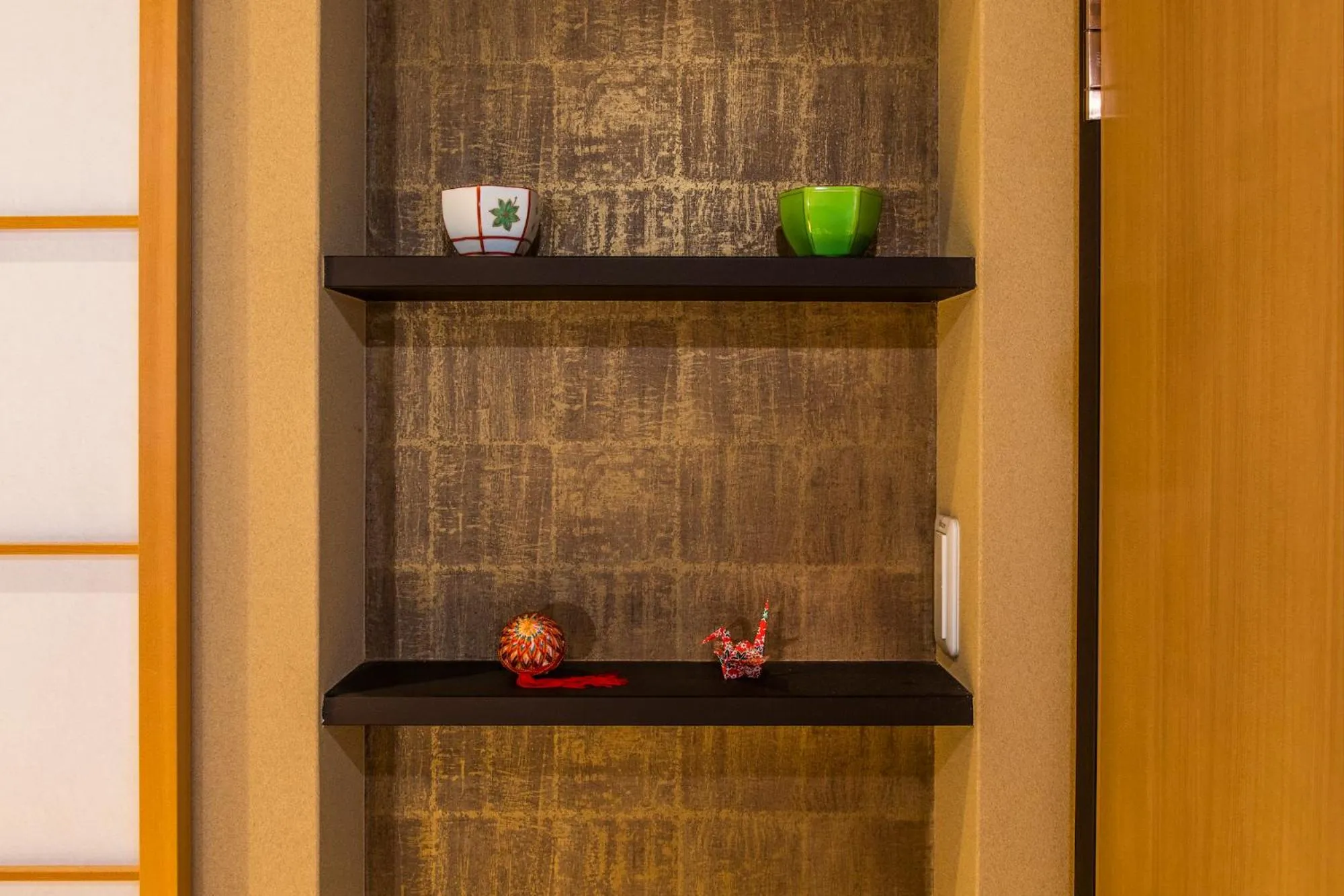 Decorative detail in Shiki Homes SEN