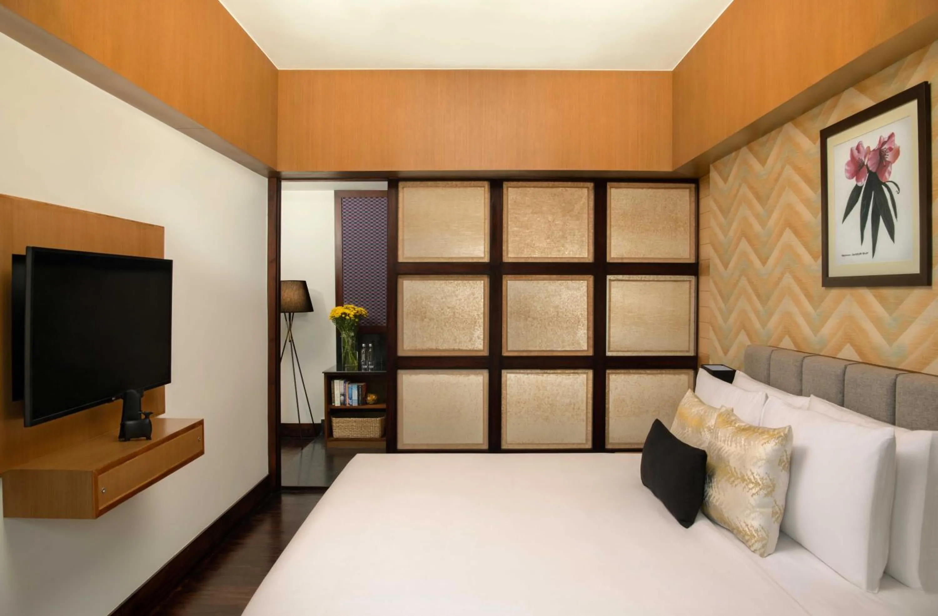 Bed in Vivanta Sikkim Pakyong