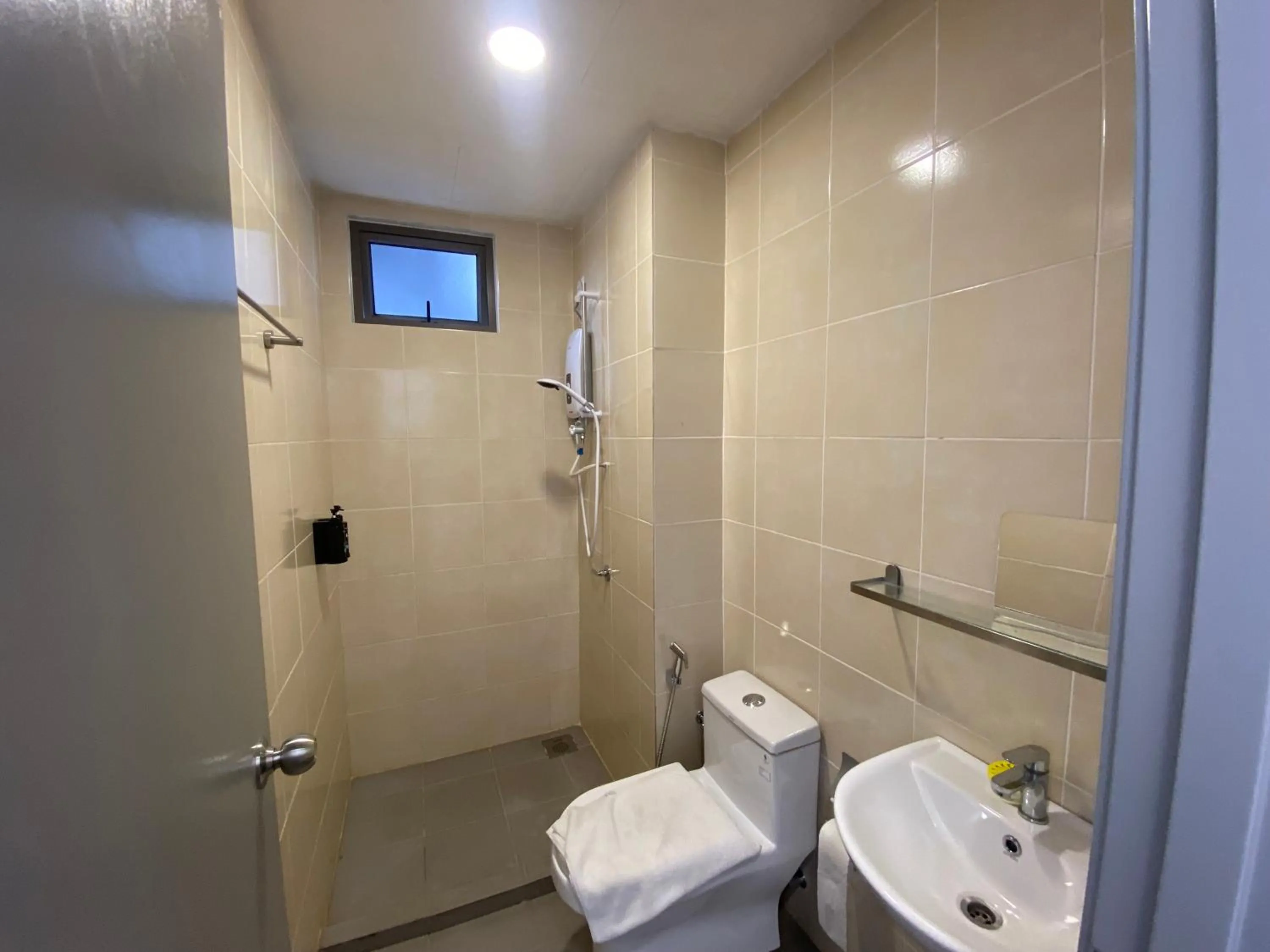 Bathroom in PLAY at Palas Horizon @ Kea Farm