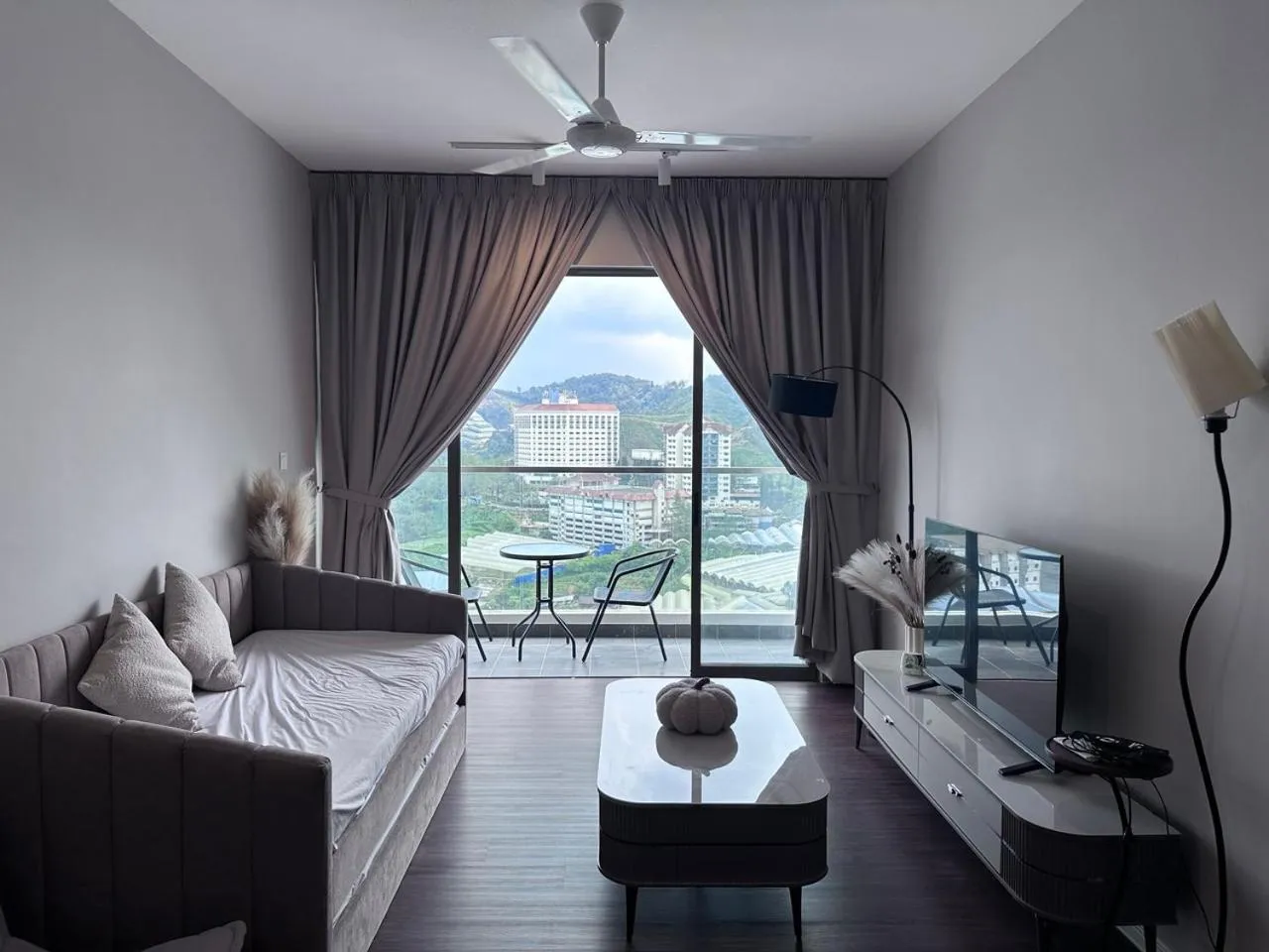 TV and multimedia, Bed in PLAY at Palas Horizon @ Kea Farm