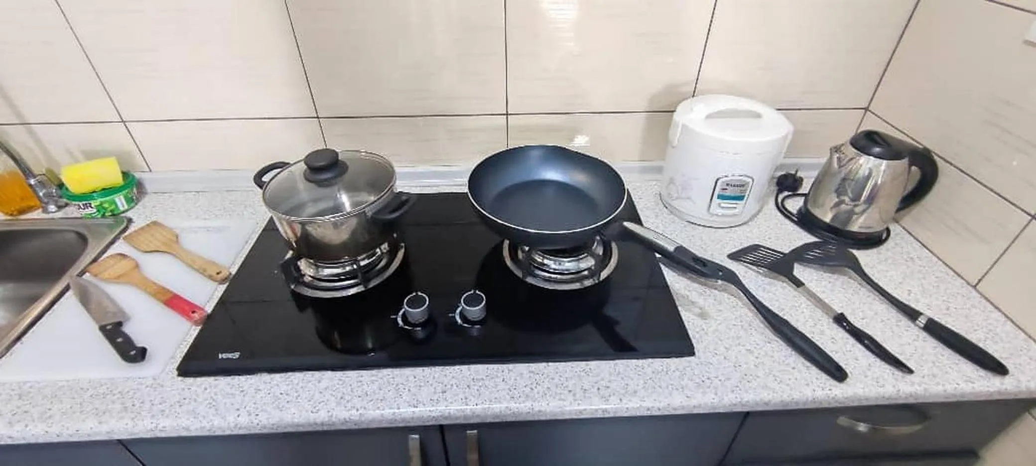 Kitchen or kitchenette in PLAY at Palas Horizon @ Kea Farm