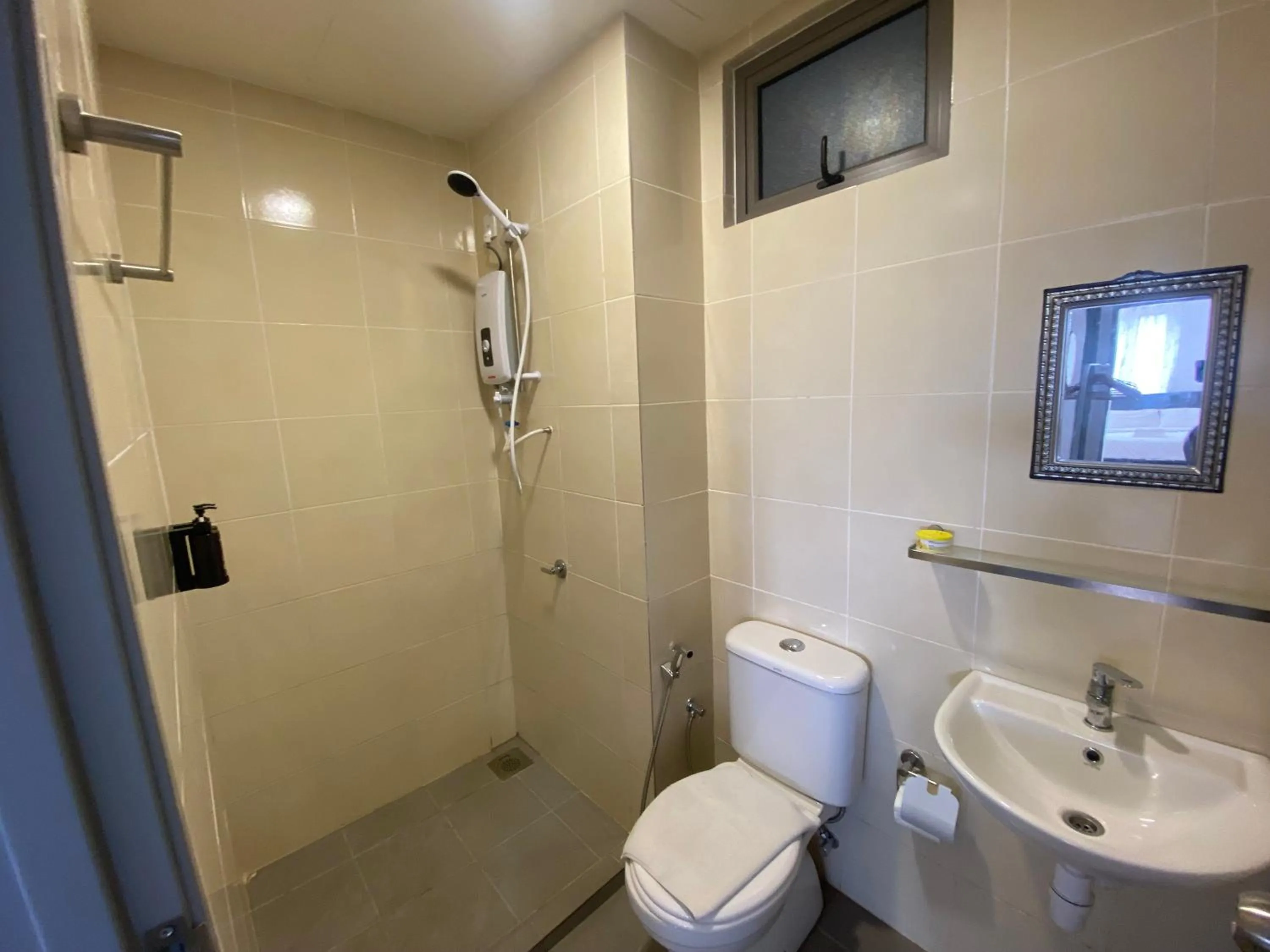 Bathroom in PLAY at Palas Horizon @ Kea Farm