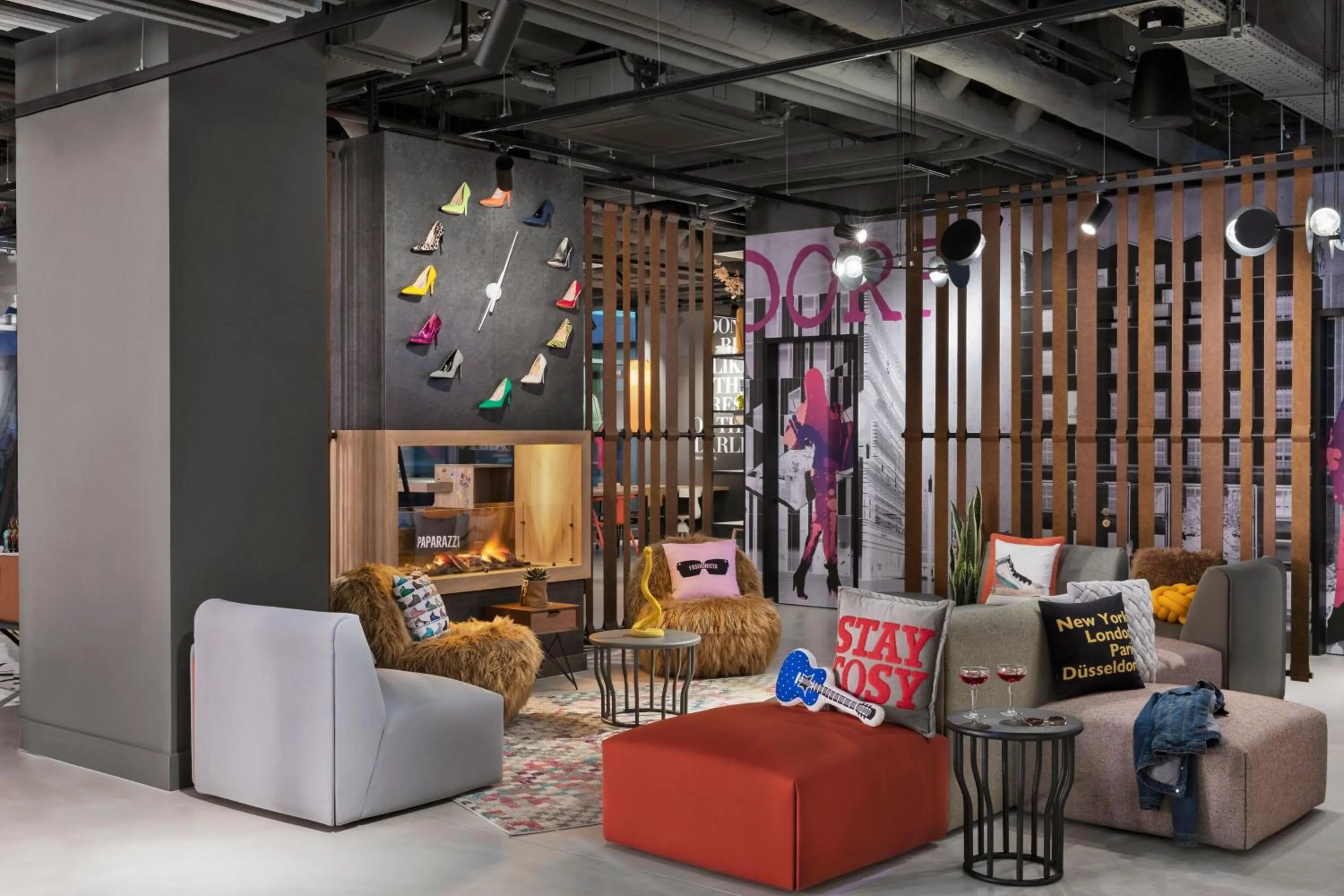 Lobby or reception in Moxy Duesseldorf City