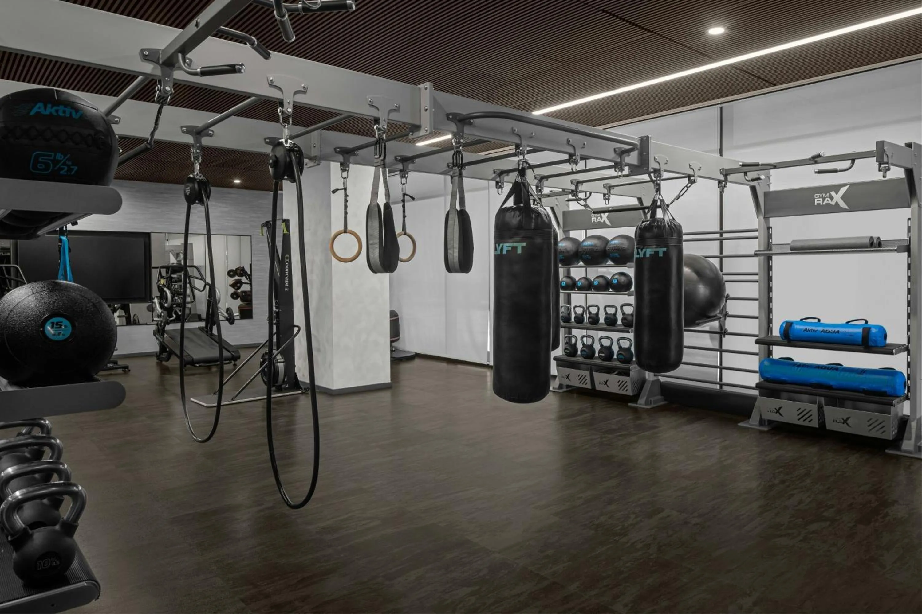 Fitness centre/facilities in AC Hotel by Marriott Washington DC Capitol Hill Navy Yard