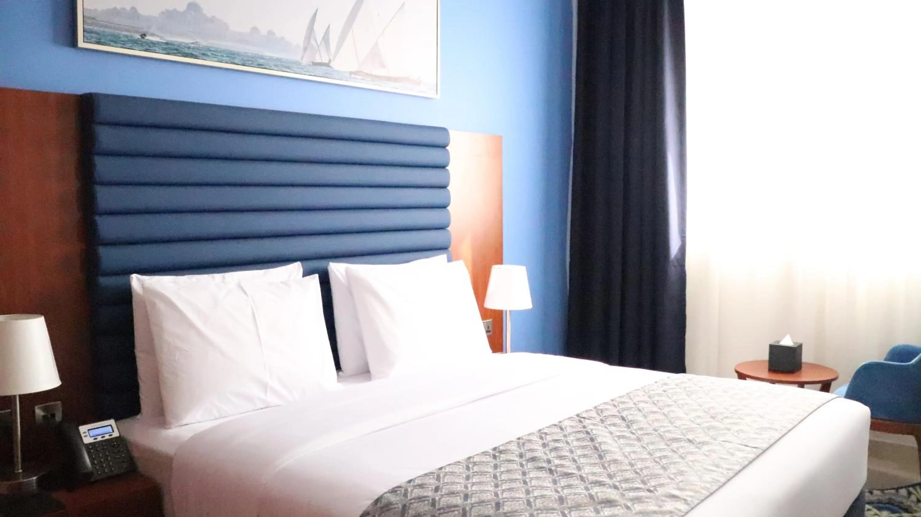 Bed in Al Riyadh Hotel Apartments