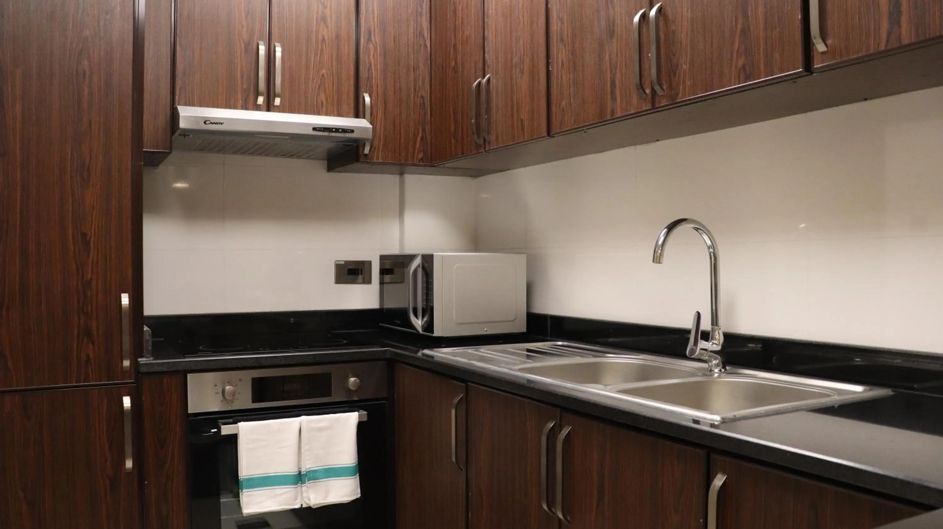 Al Riyadh Hotel Apartments