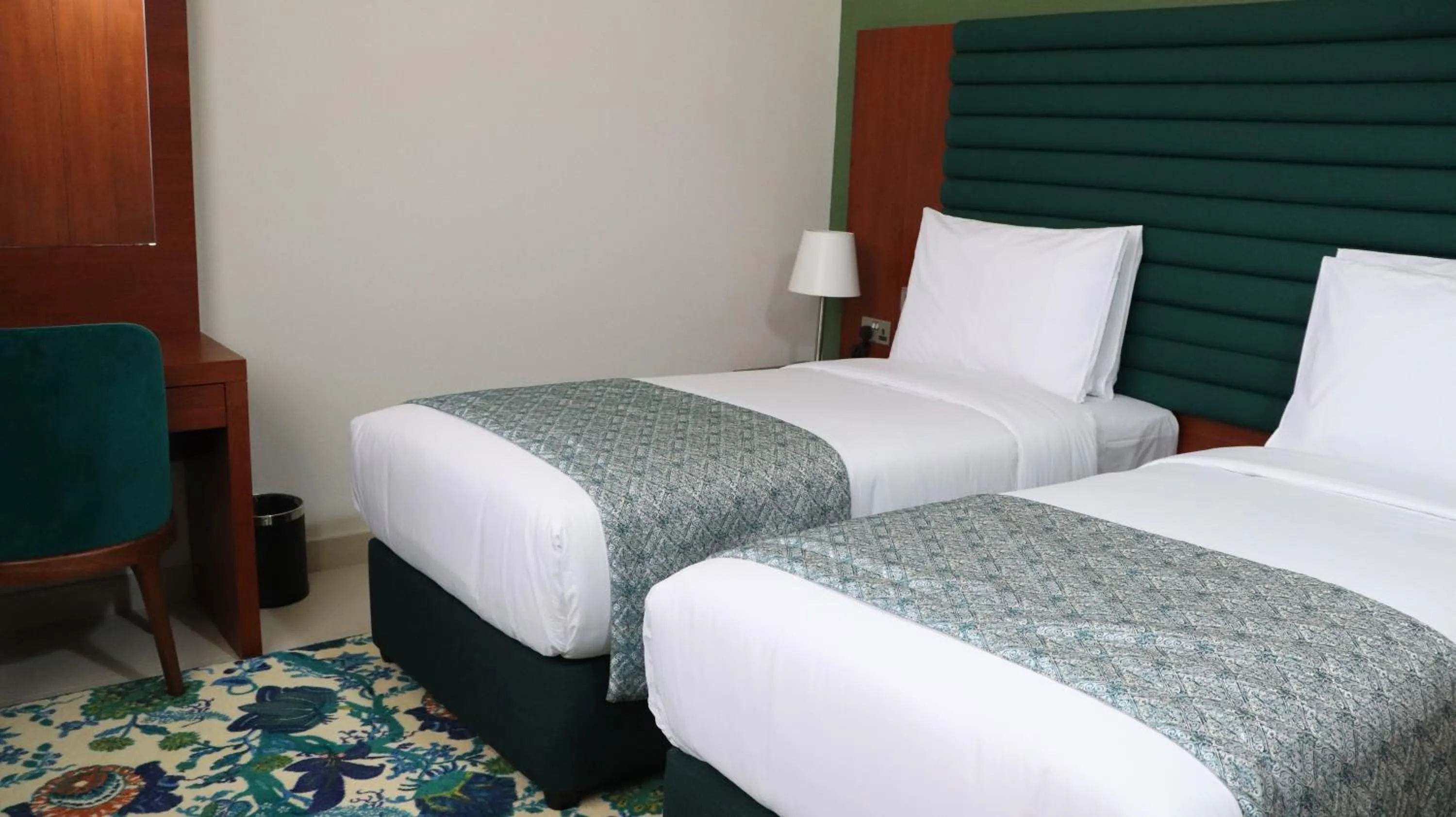 Bed in Al Riyadh Hotel Apartments