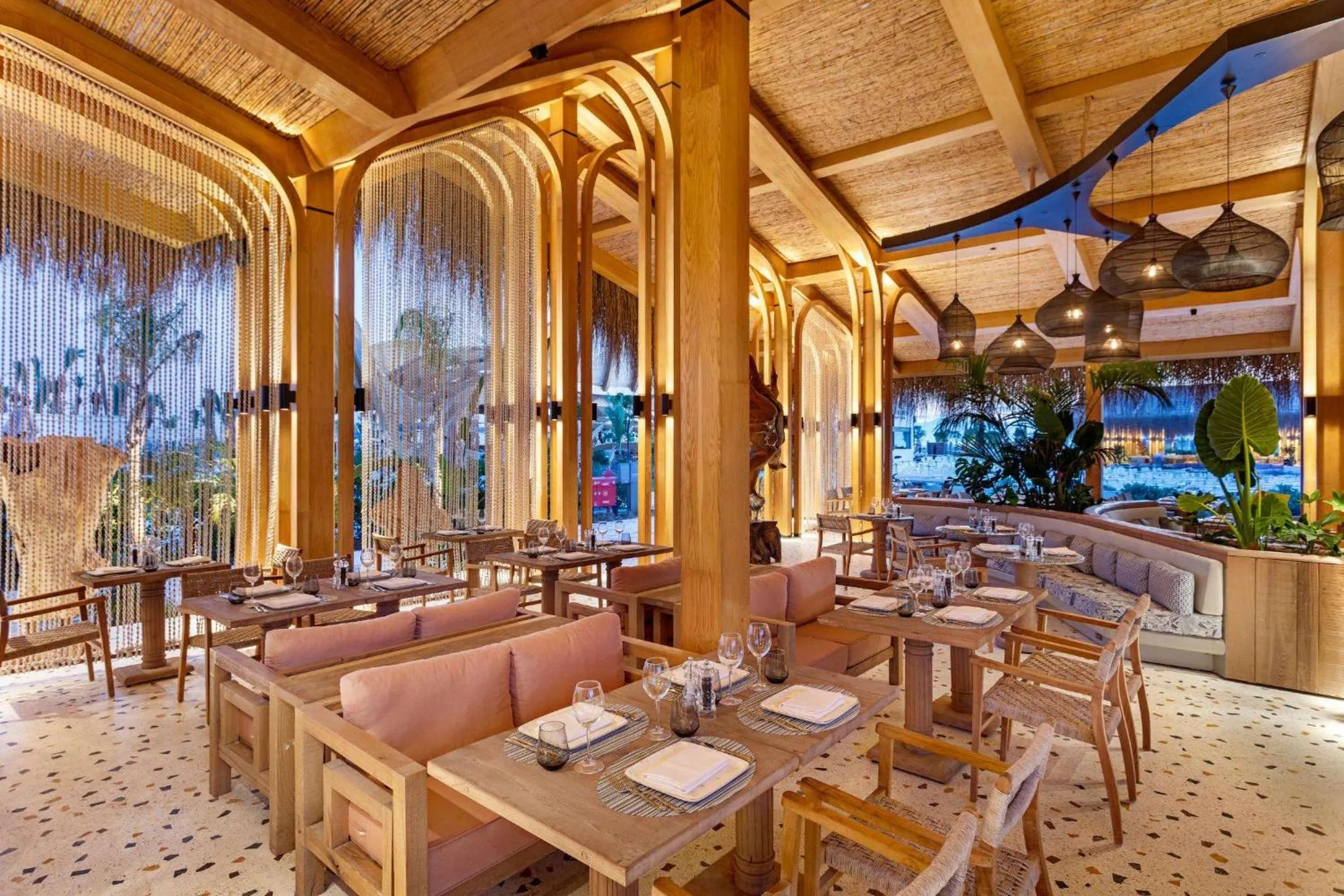 Restaurant/places to eat in Cullinan Belek
