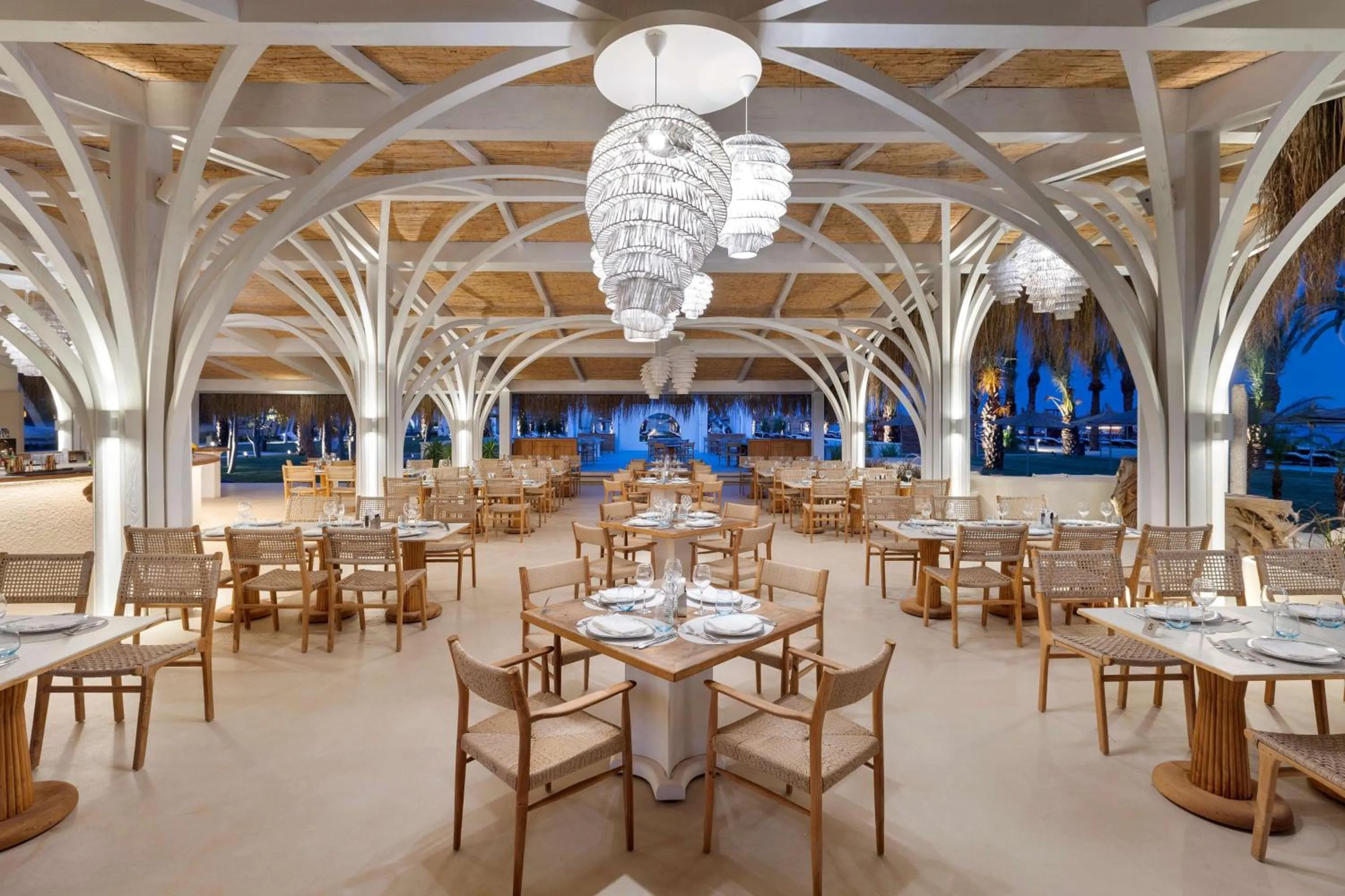 Restaurant/places to eat in Cullinan Belek