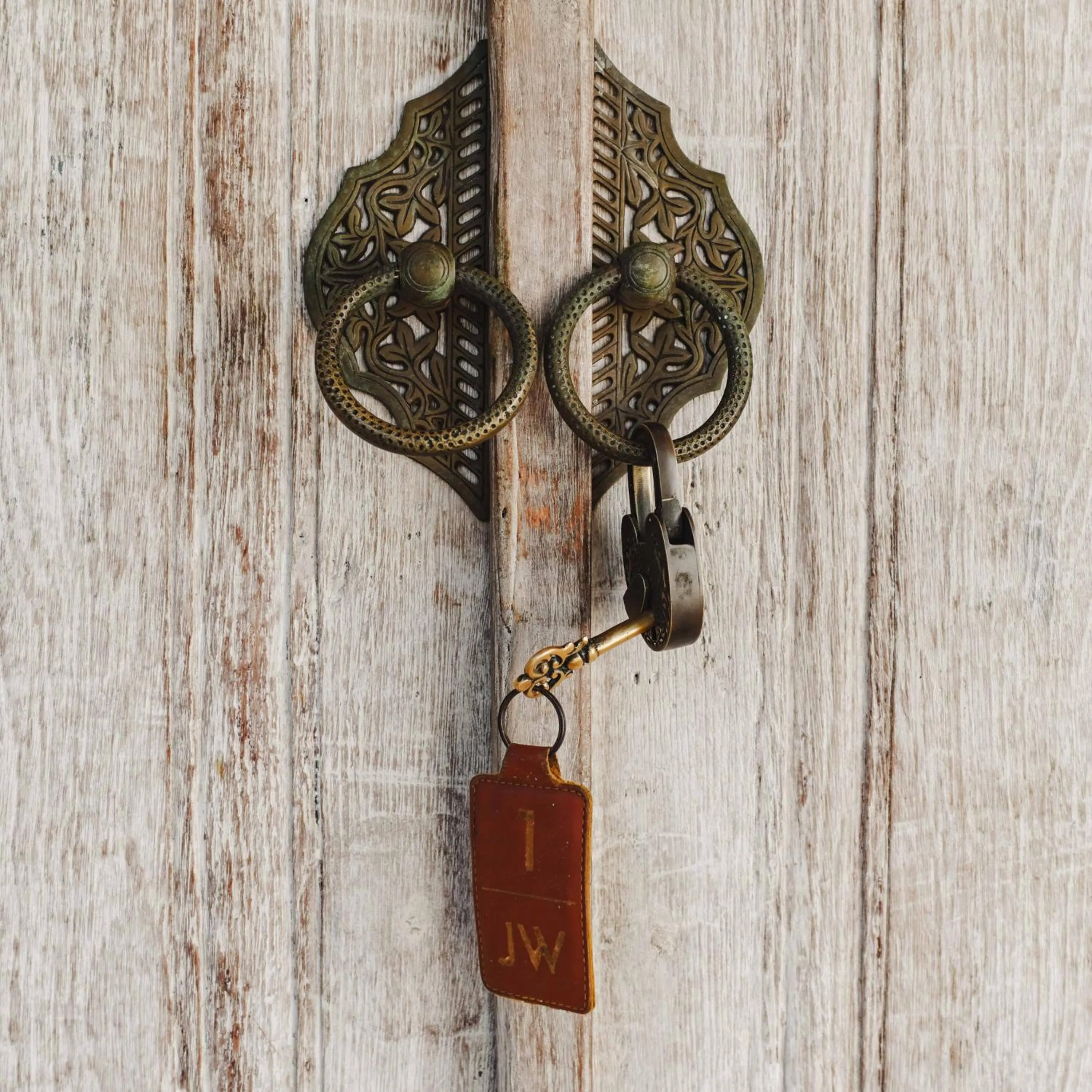 Property building in Java Wood