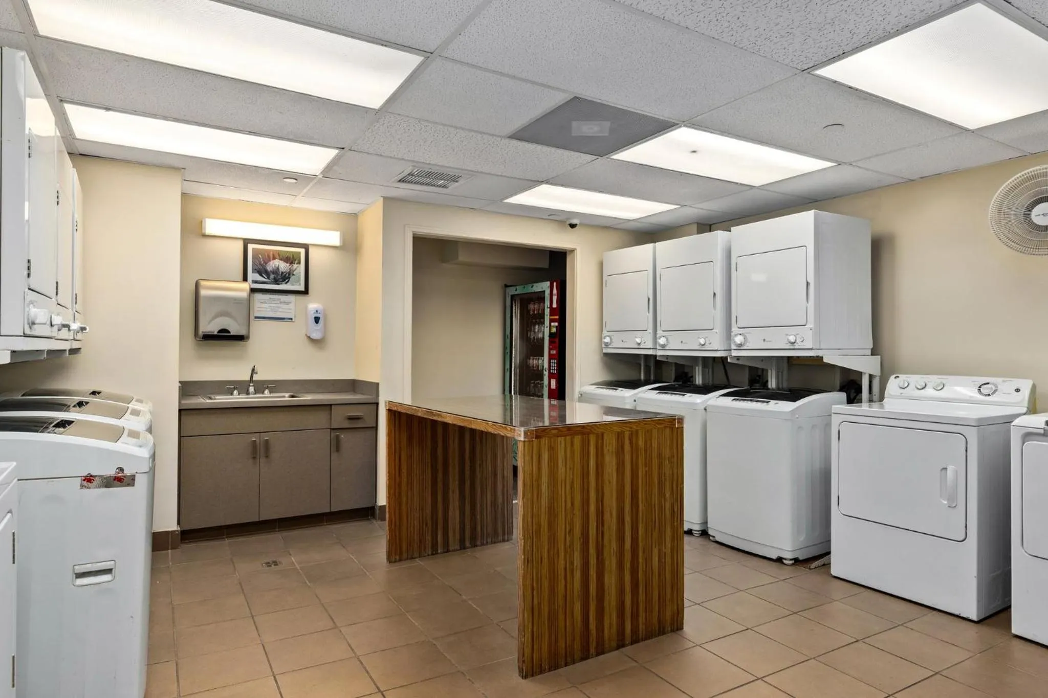 laundry in Wyndham Vacation Resorts Royal Garden at Waikiki