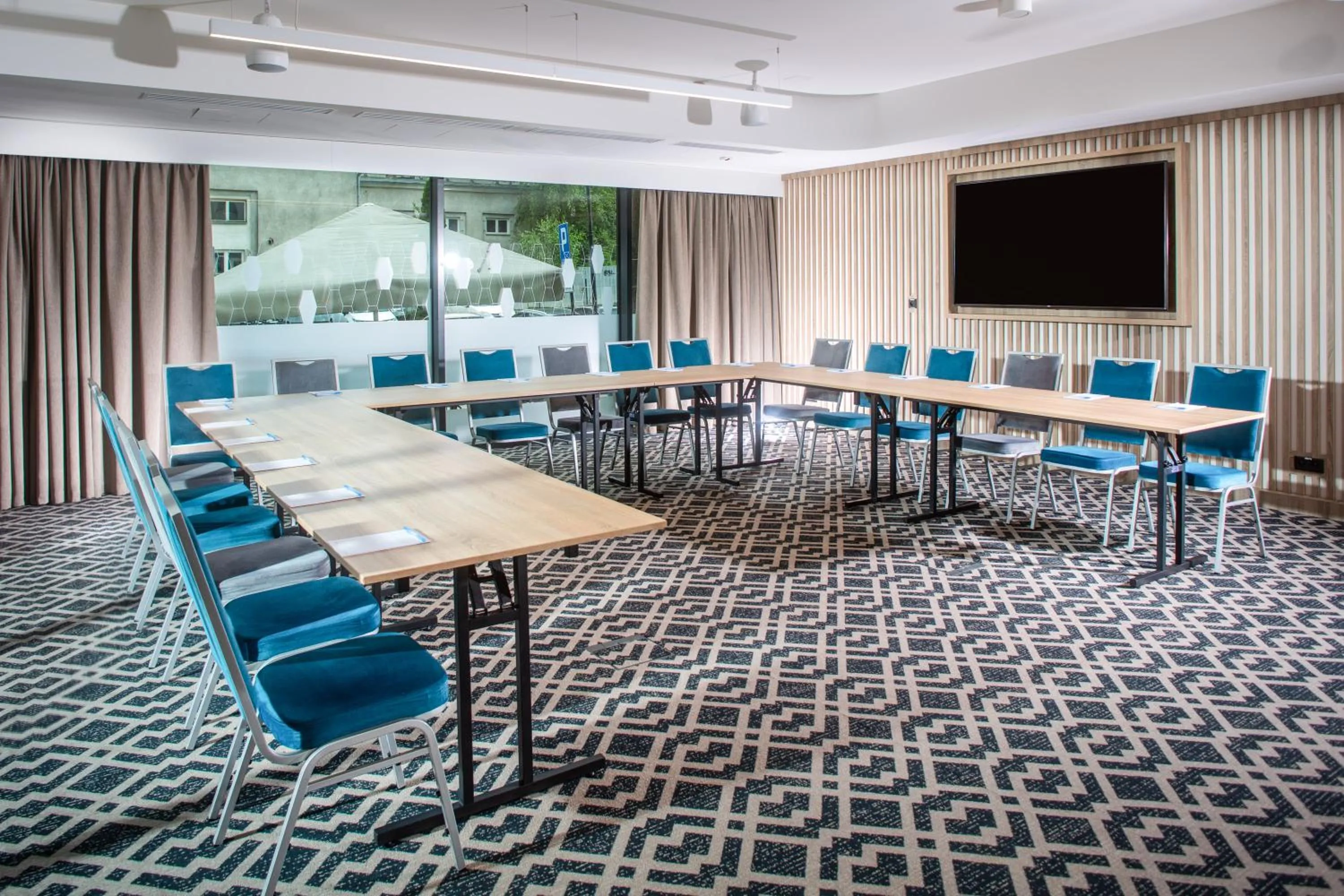 Business facilities in Hampton By Hilton Bialystok