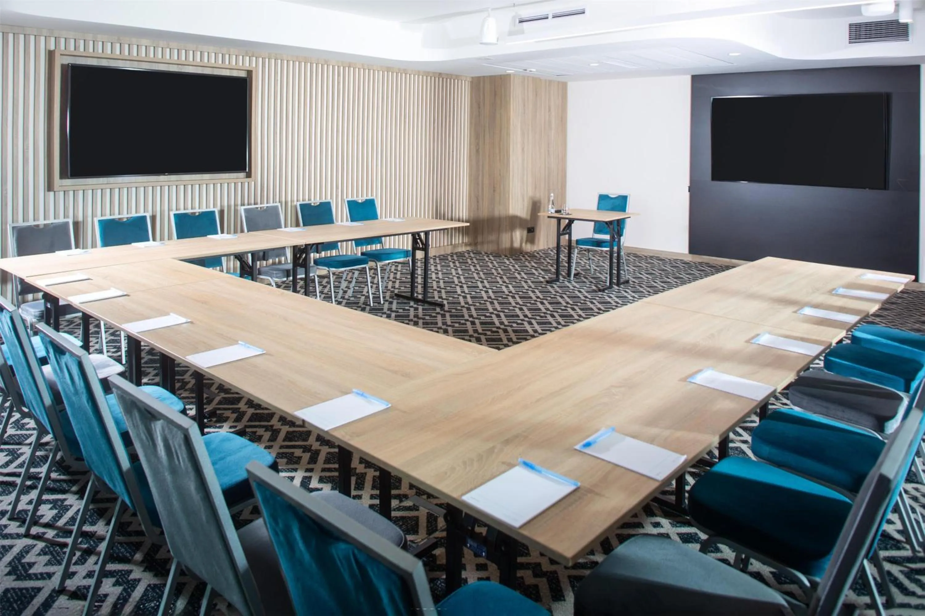 Meeting/conference room in Hampton By Hilton Bialystok