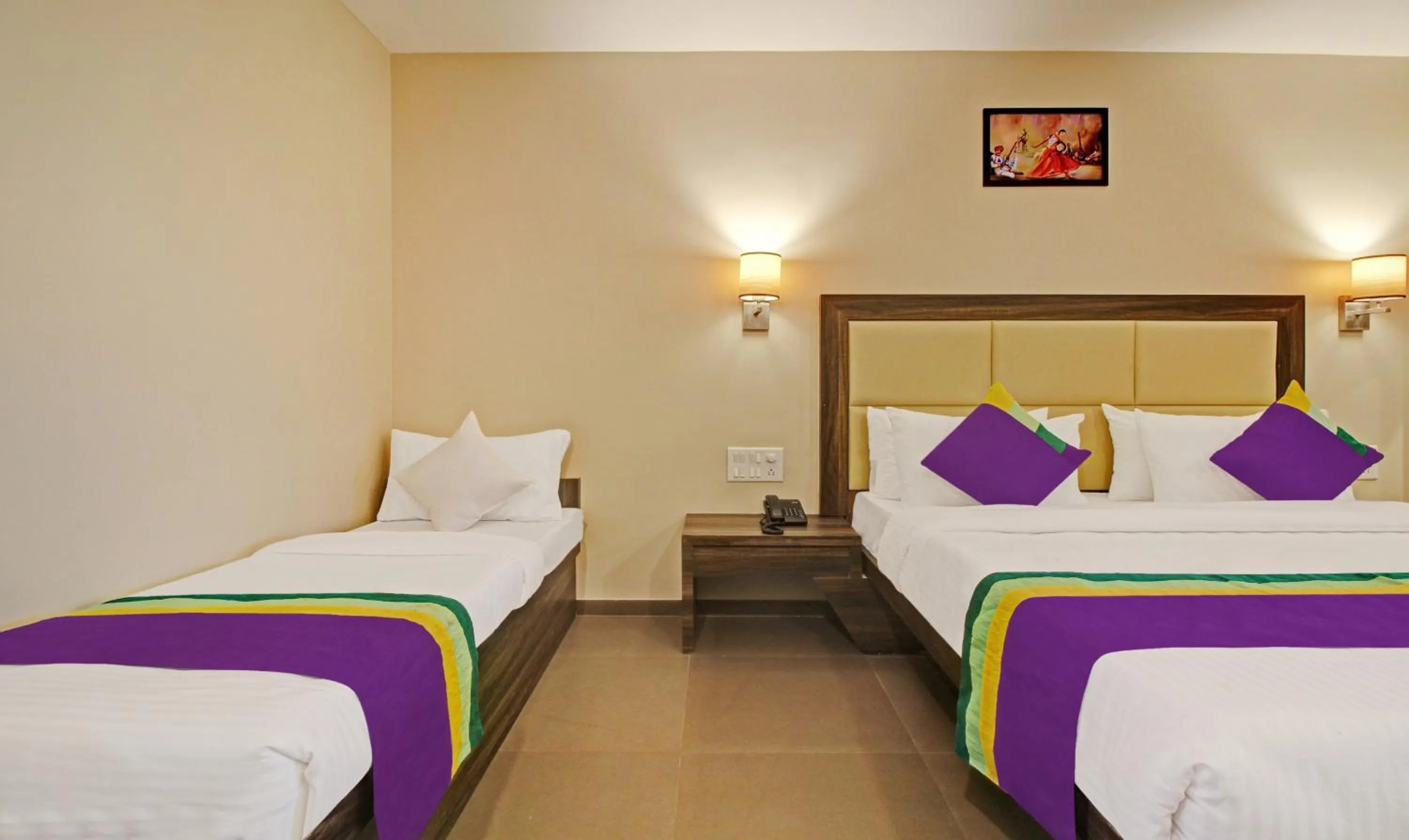 Bedroom, Bed in Treebo Suyogg Retreat