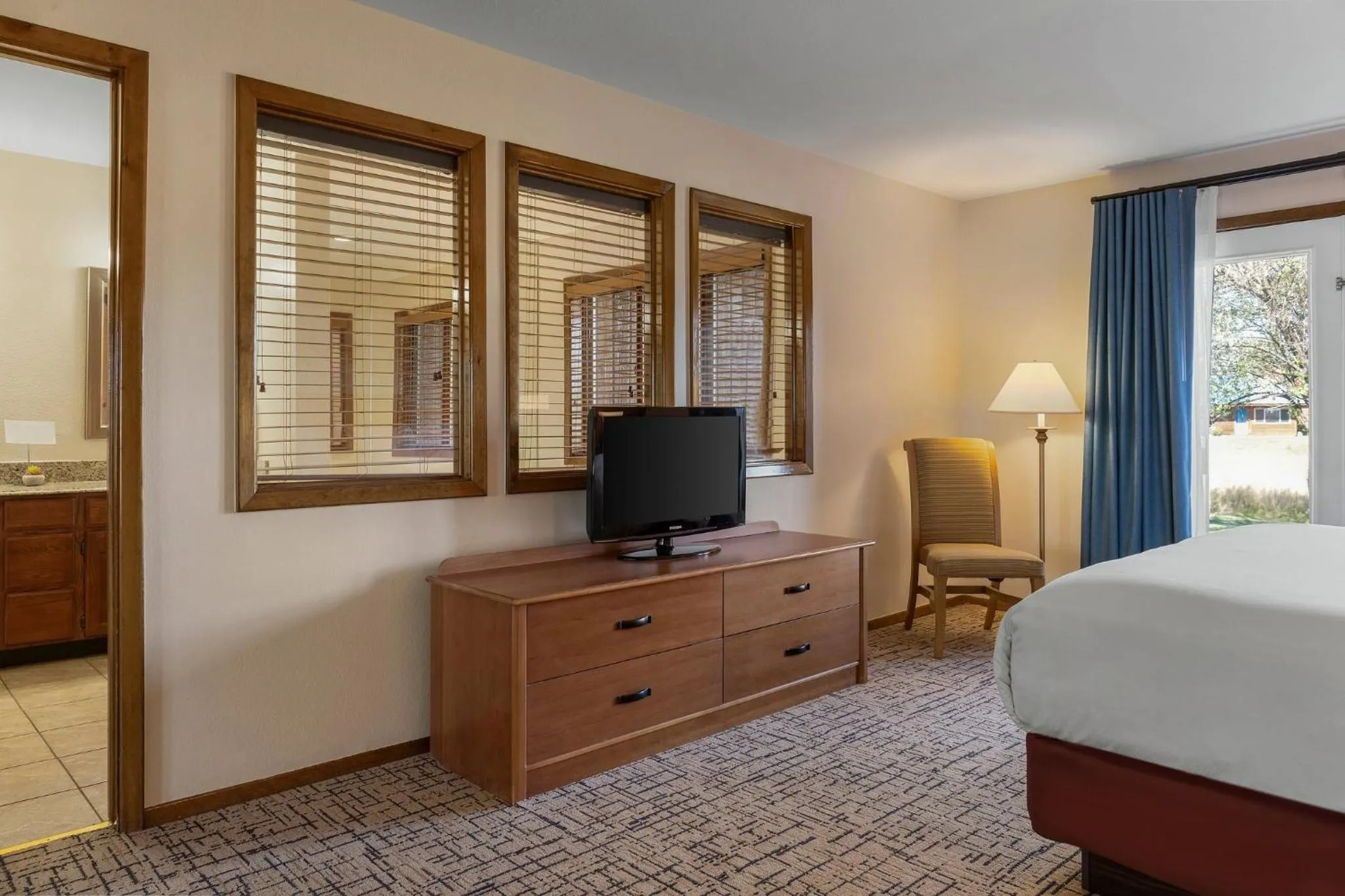 Bedroom, Bed in Club Wyndham Pagosa