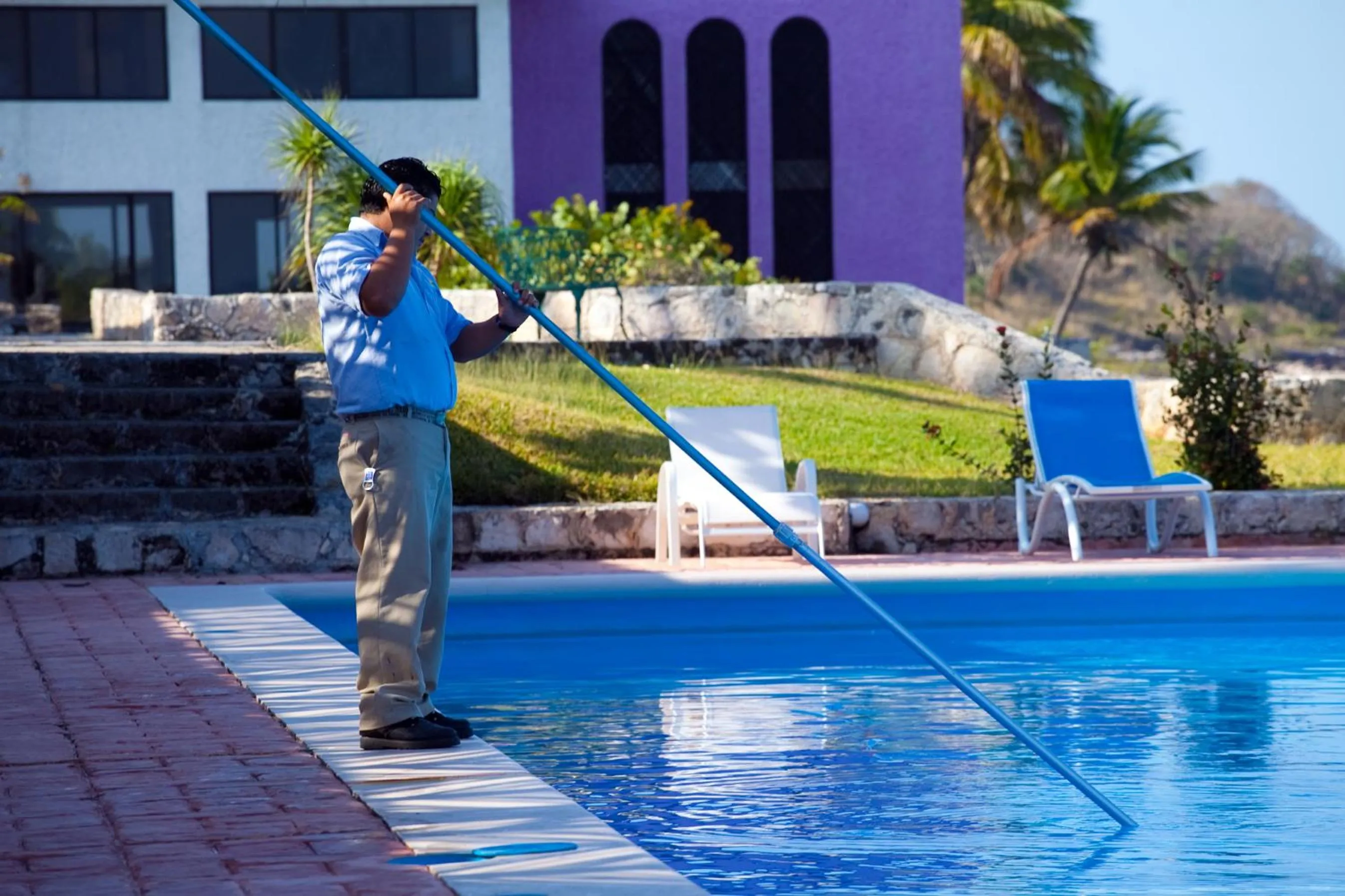 Swimming pool in Hotel Tucan Siho Playa