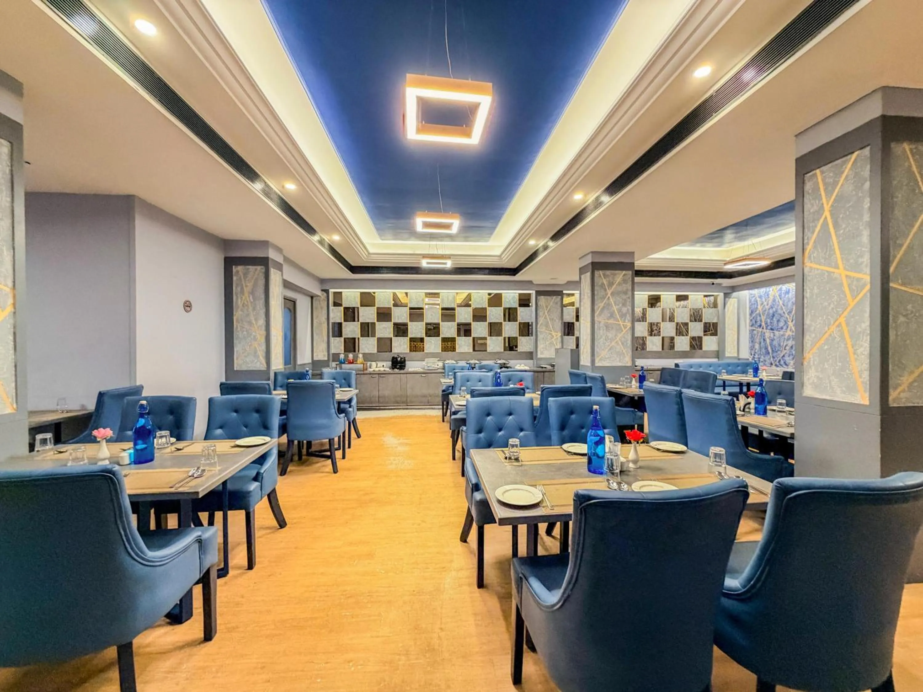 Restaurant/places to eat in Zip By Spree Hotels Surabi International Vellore