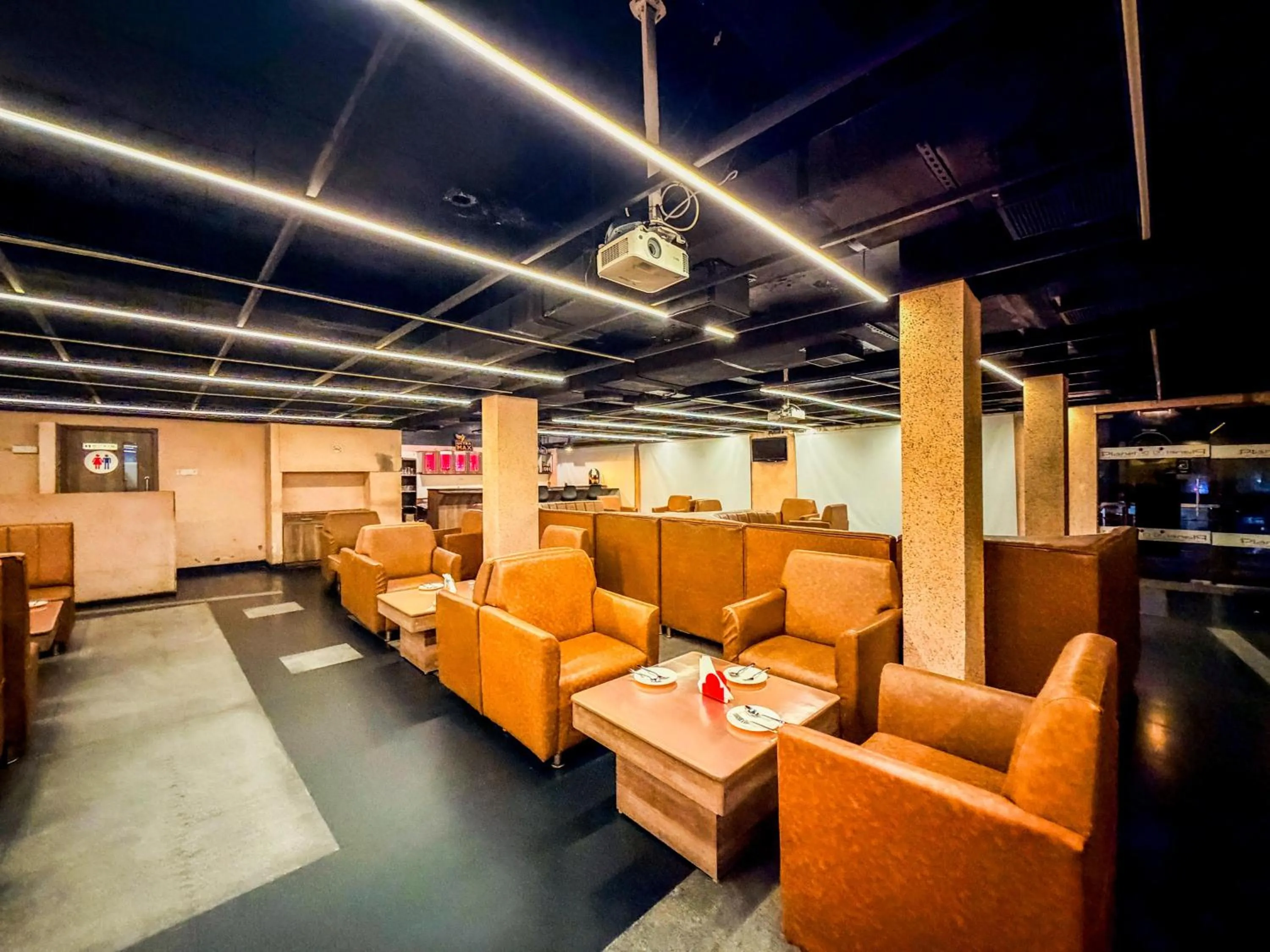 Lounge or bar in Zip By Spree Hotels Surabi International Vellore