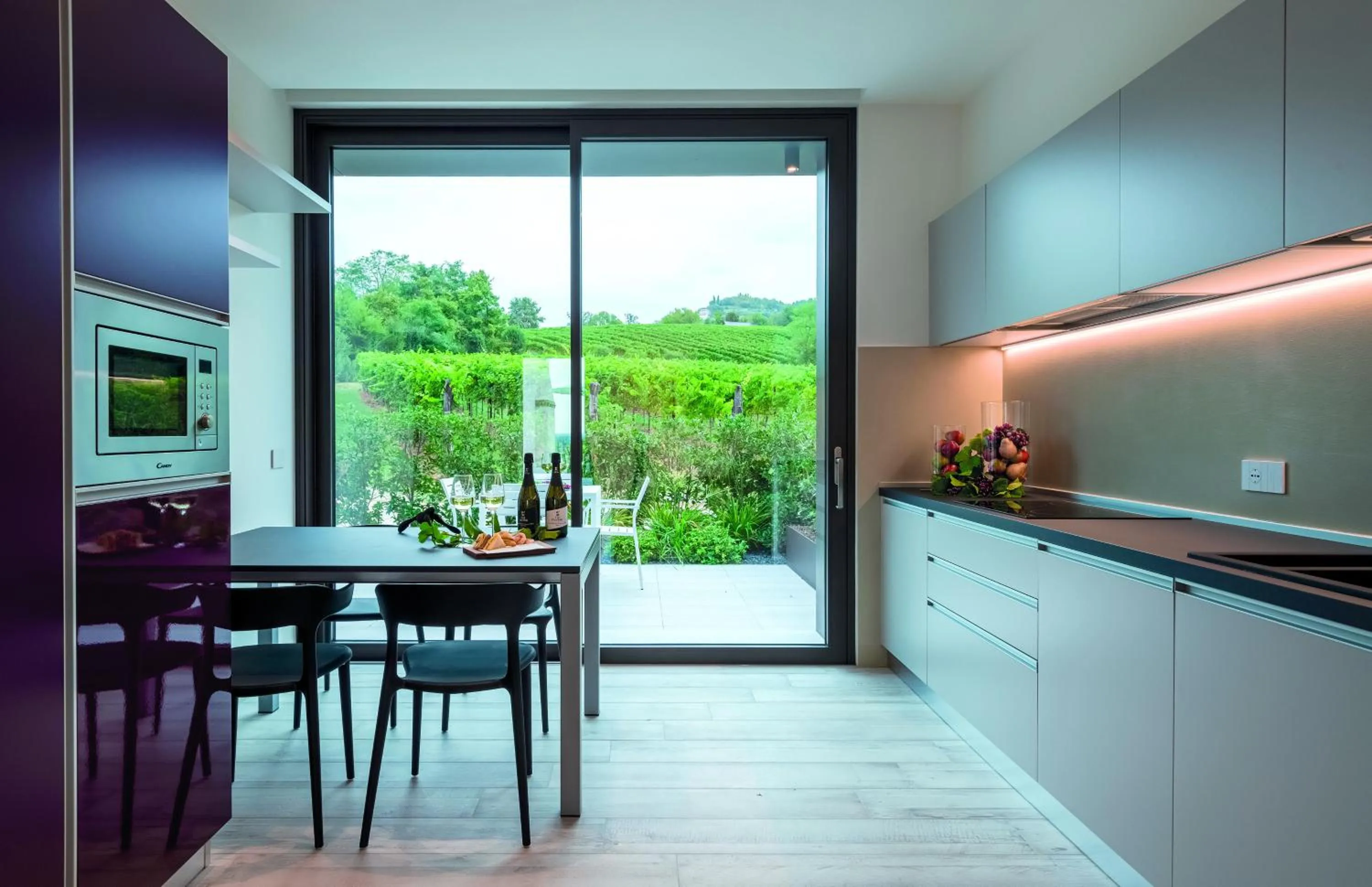 Kitchen or kitchenette in Progress Country & Wine House