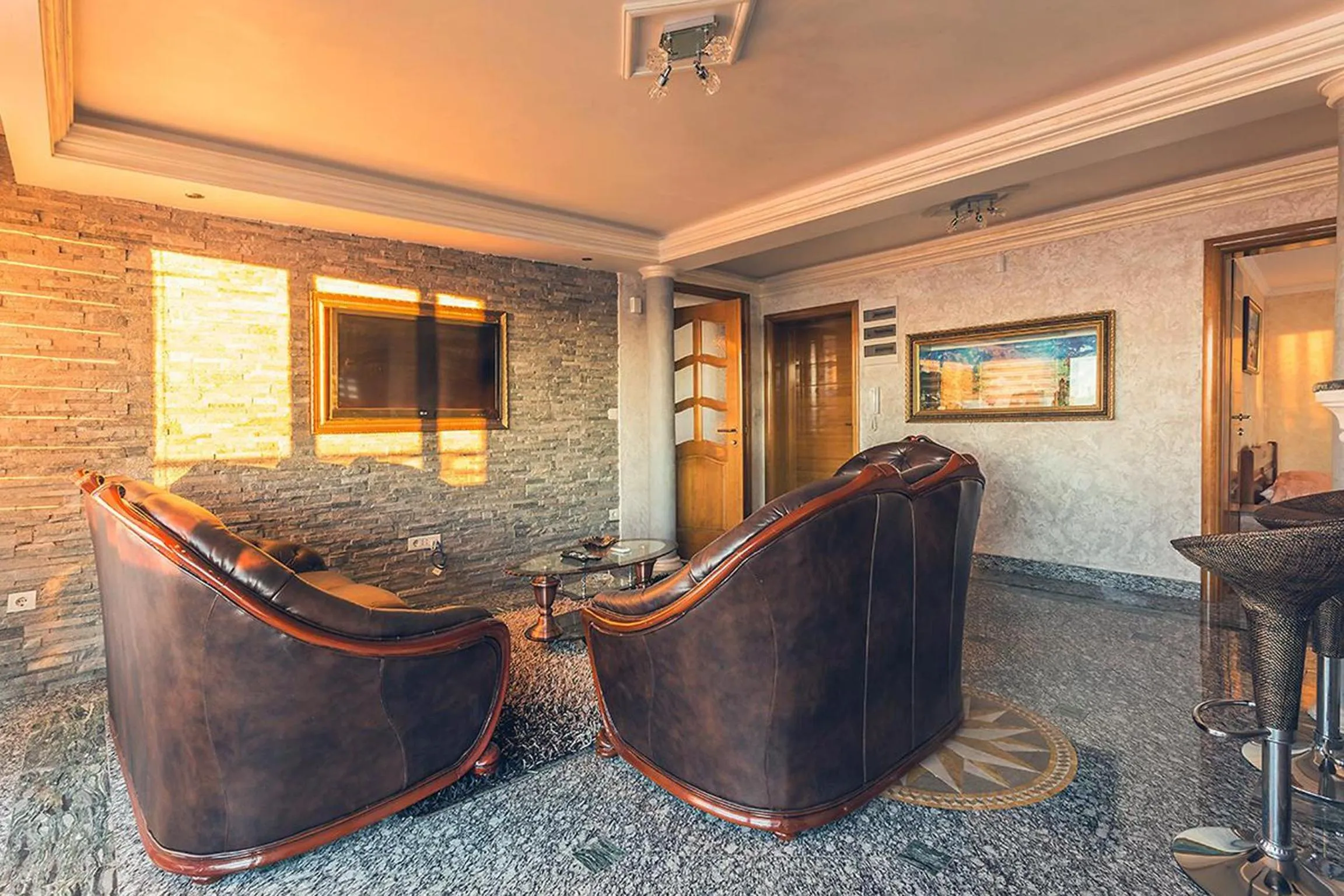 TV and multimedia in Villa M