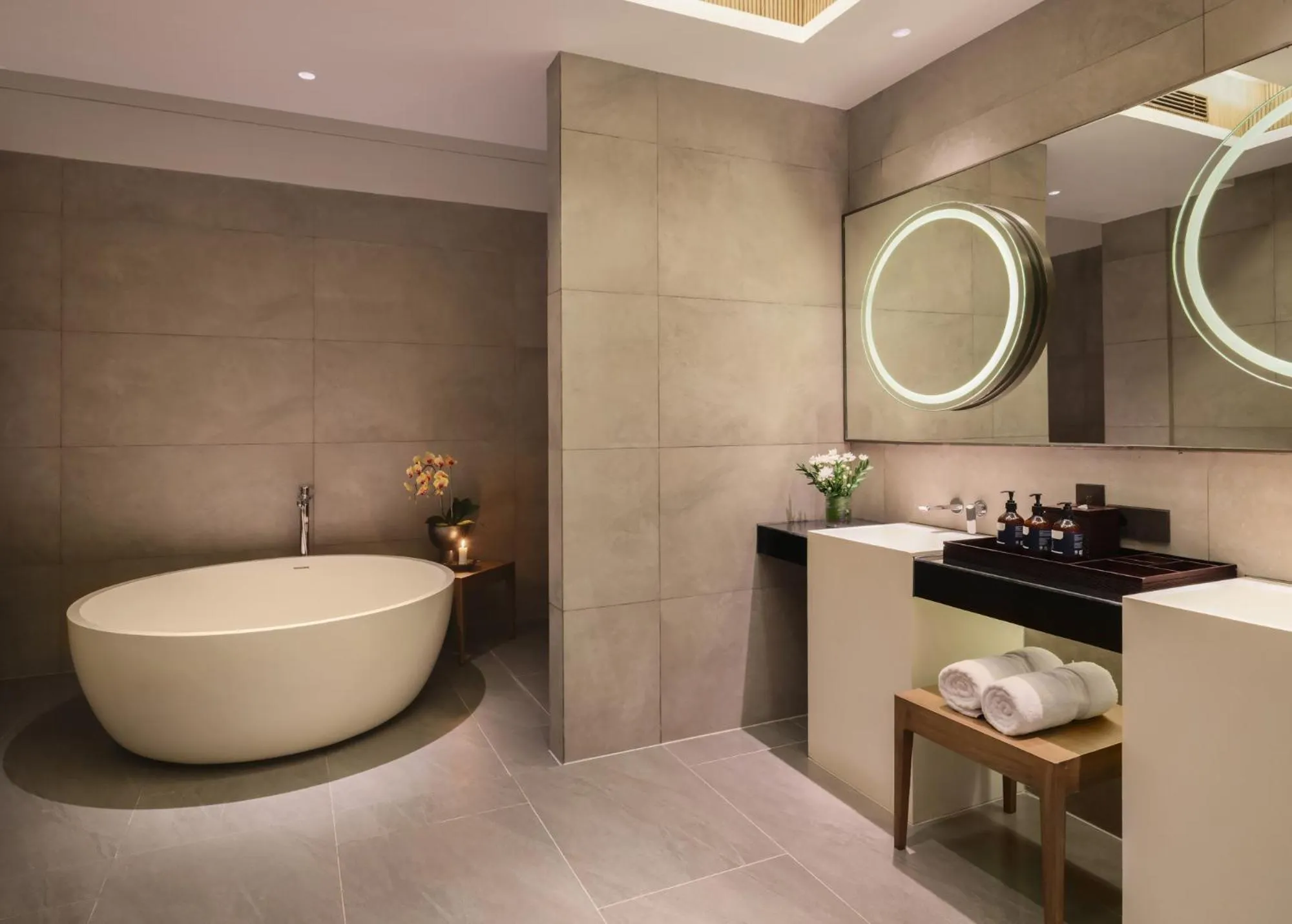 Bathroom in Pullman Lombok Merujani Mandalika Beach Resort