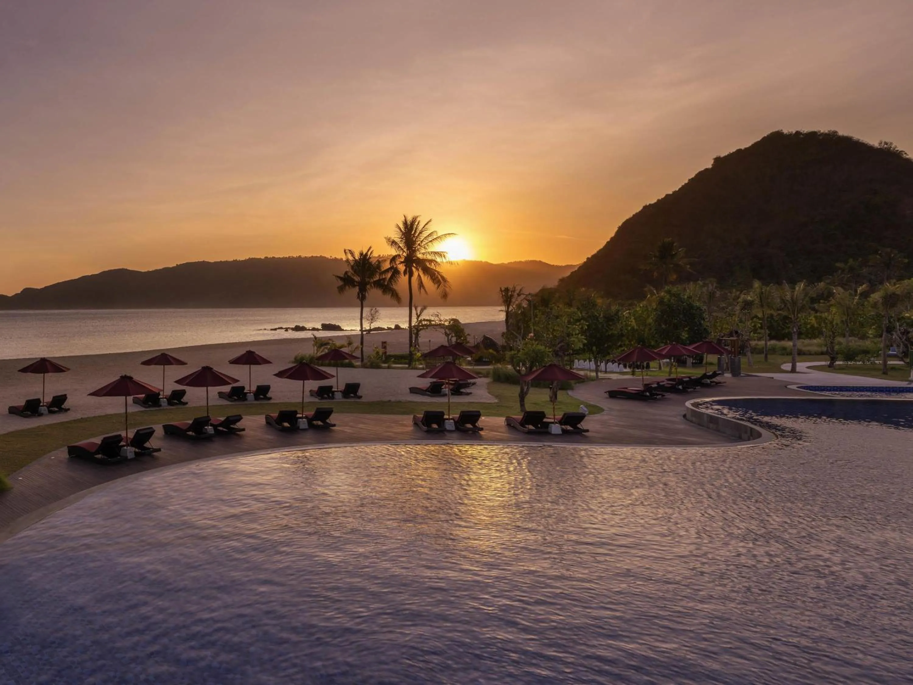 Property building in Pullman Lombok Merujani Mandalika Beach Resort