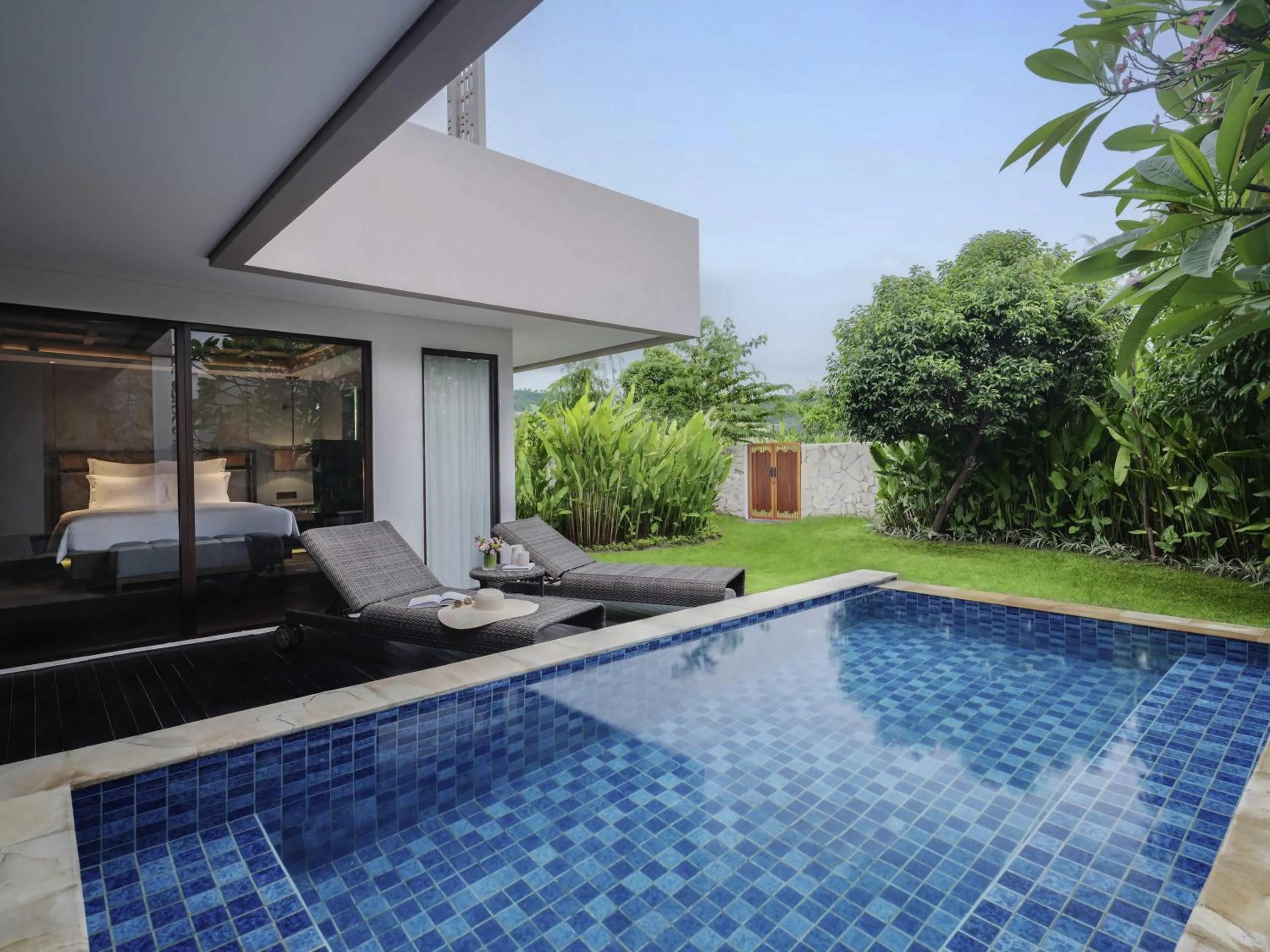 Bedroom in Pullman Lombok Merujani Mandalika Beach Resort