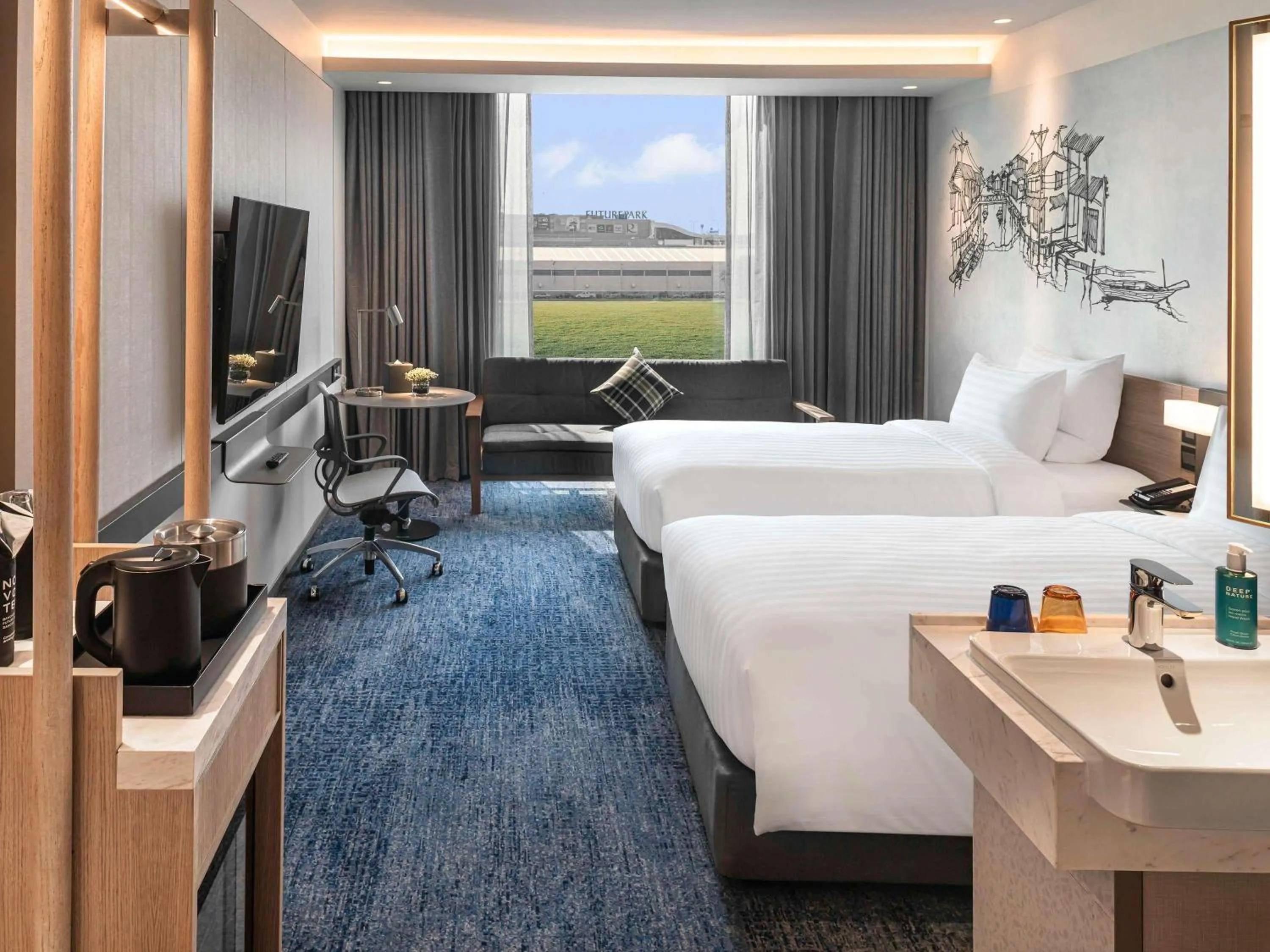 Bedroom, Bed in Novotel Bangkok Future Park Rangsit