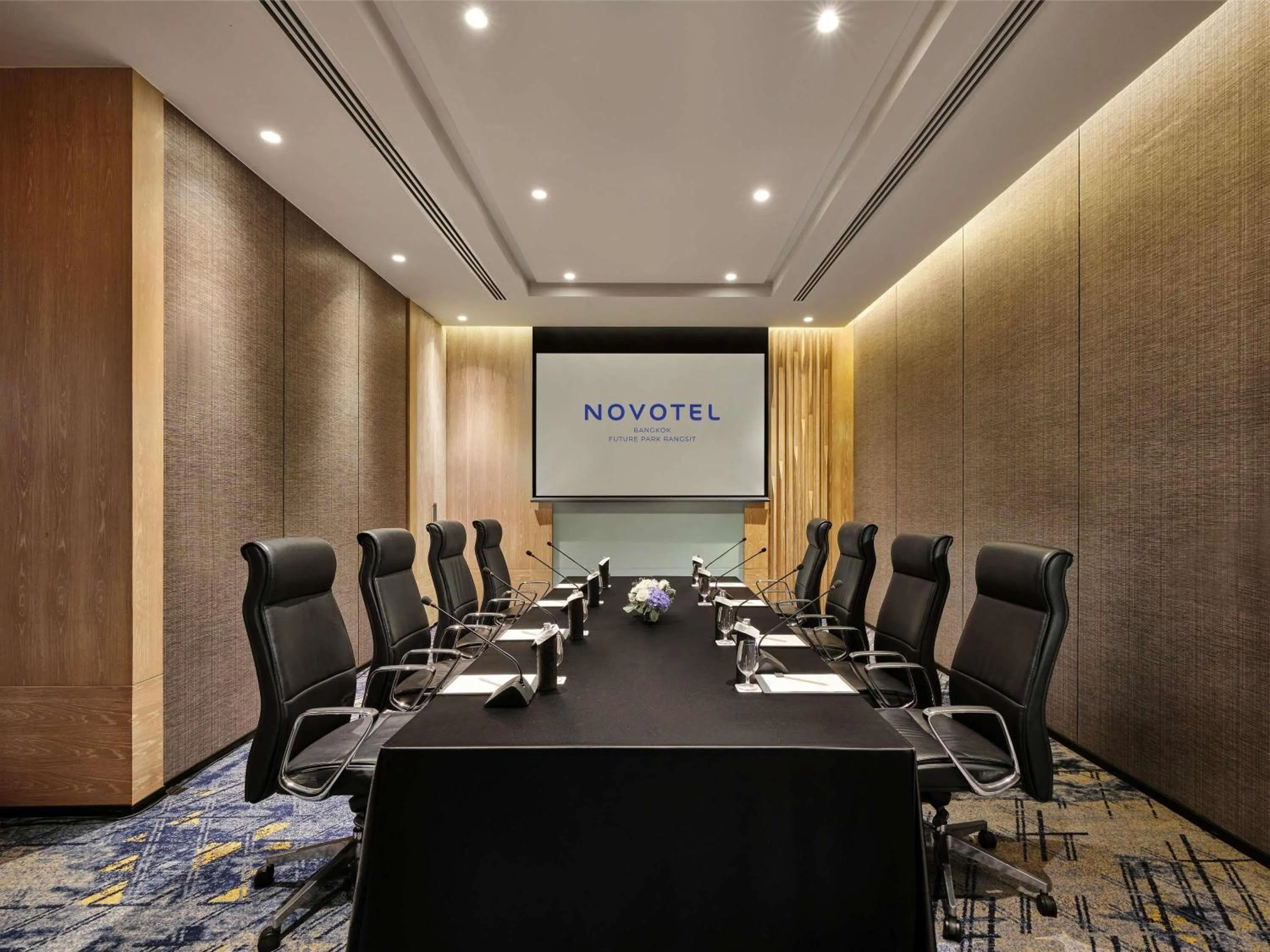 Meeting/conference room in Novotel Bangkok Future Park Rangsit