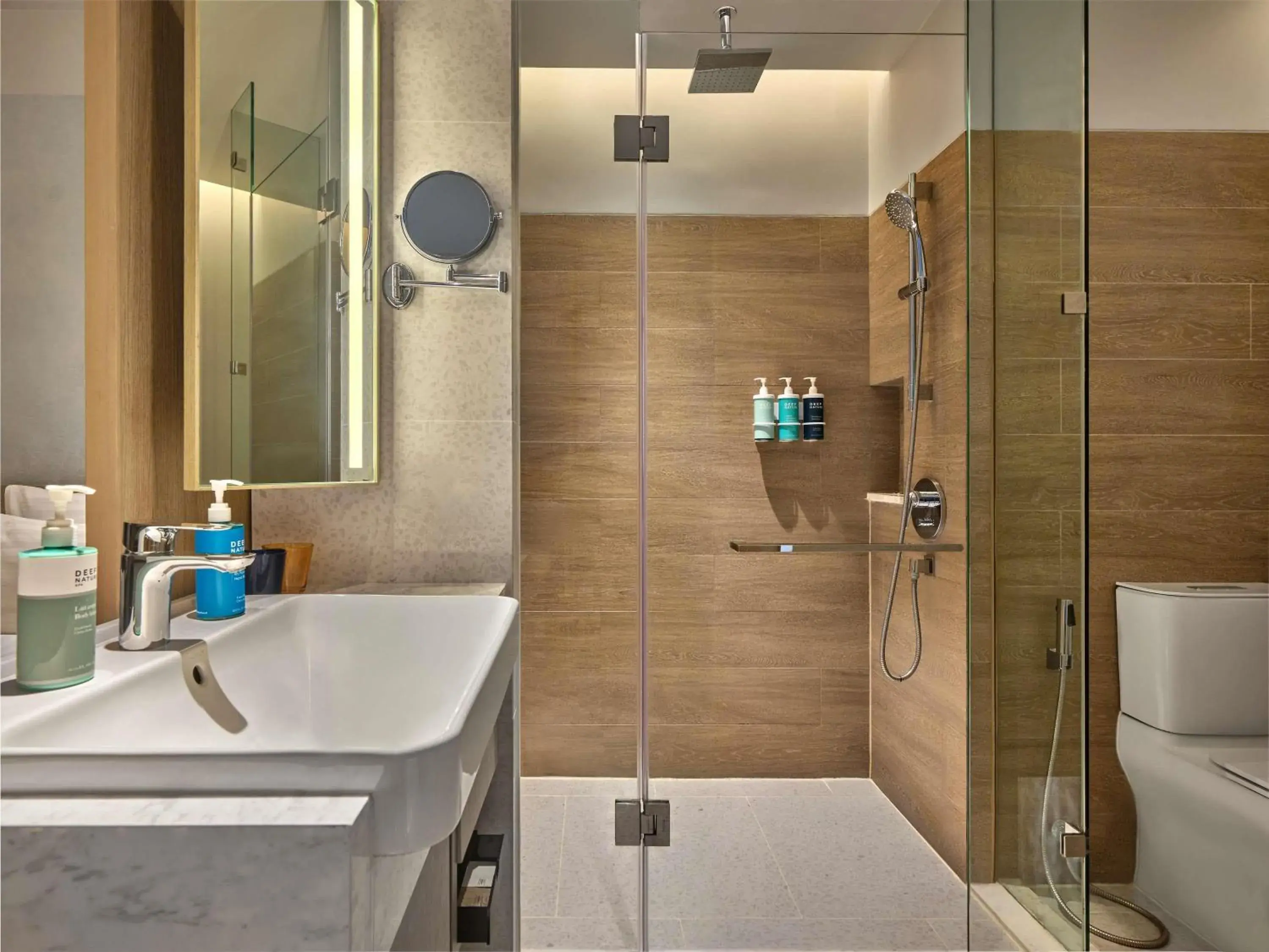 Deluxe Corner King Room in Novotel Bangkok Future Park Rangsit Deluxe Corner King Room in Novotel Bangkok Future Park Rangsit