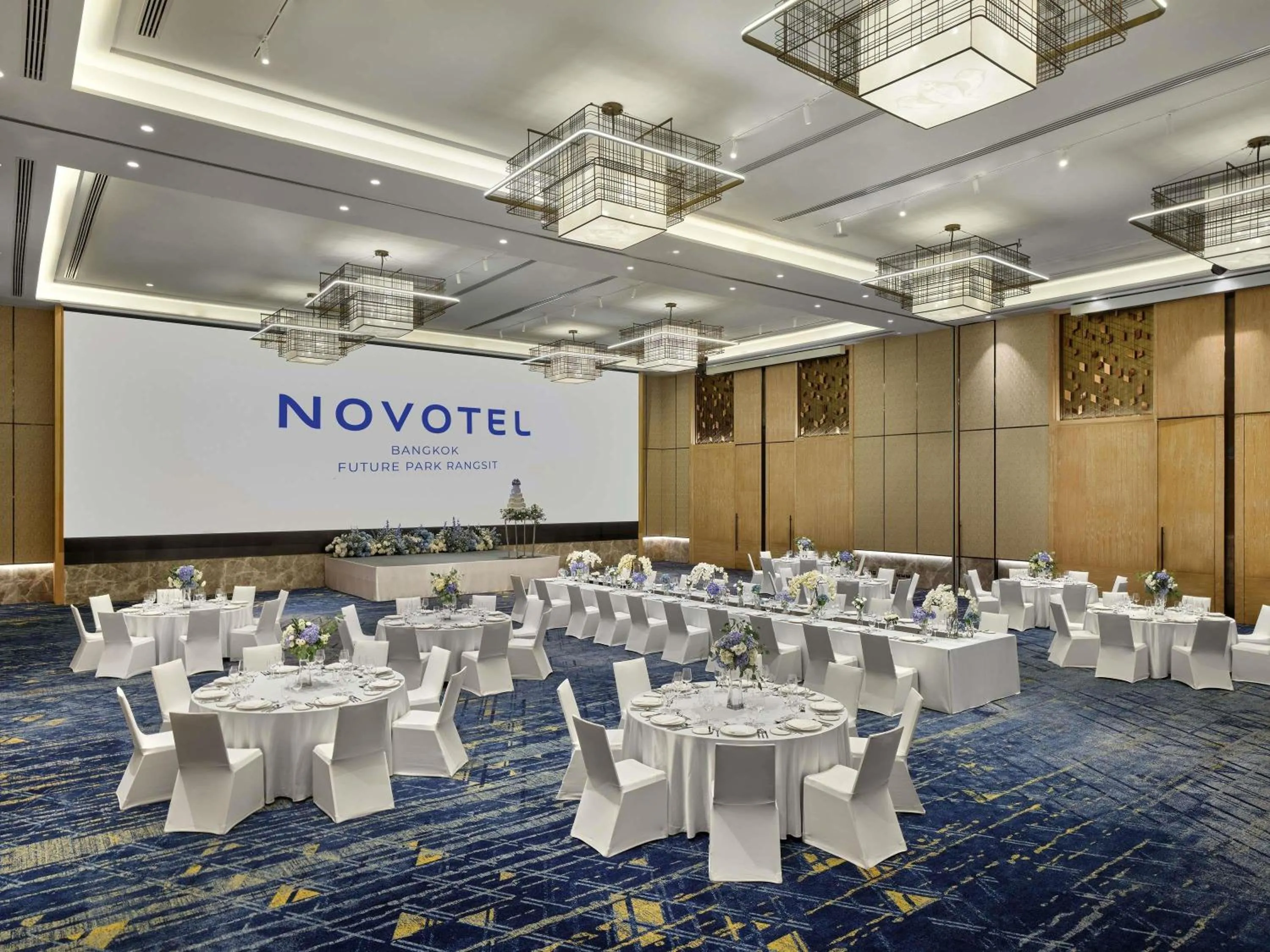 Meeting/conference room in Novotel Bangkok Future Park Rangsit