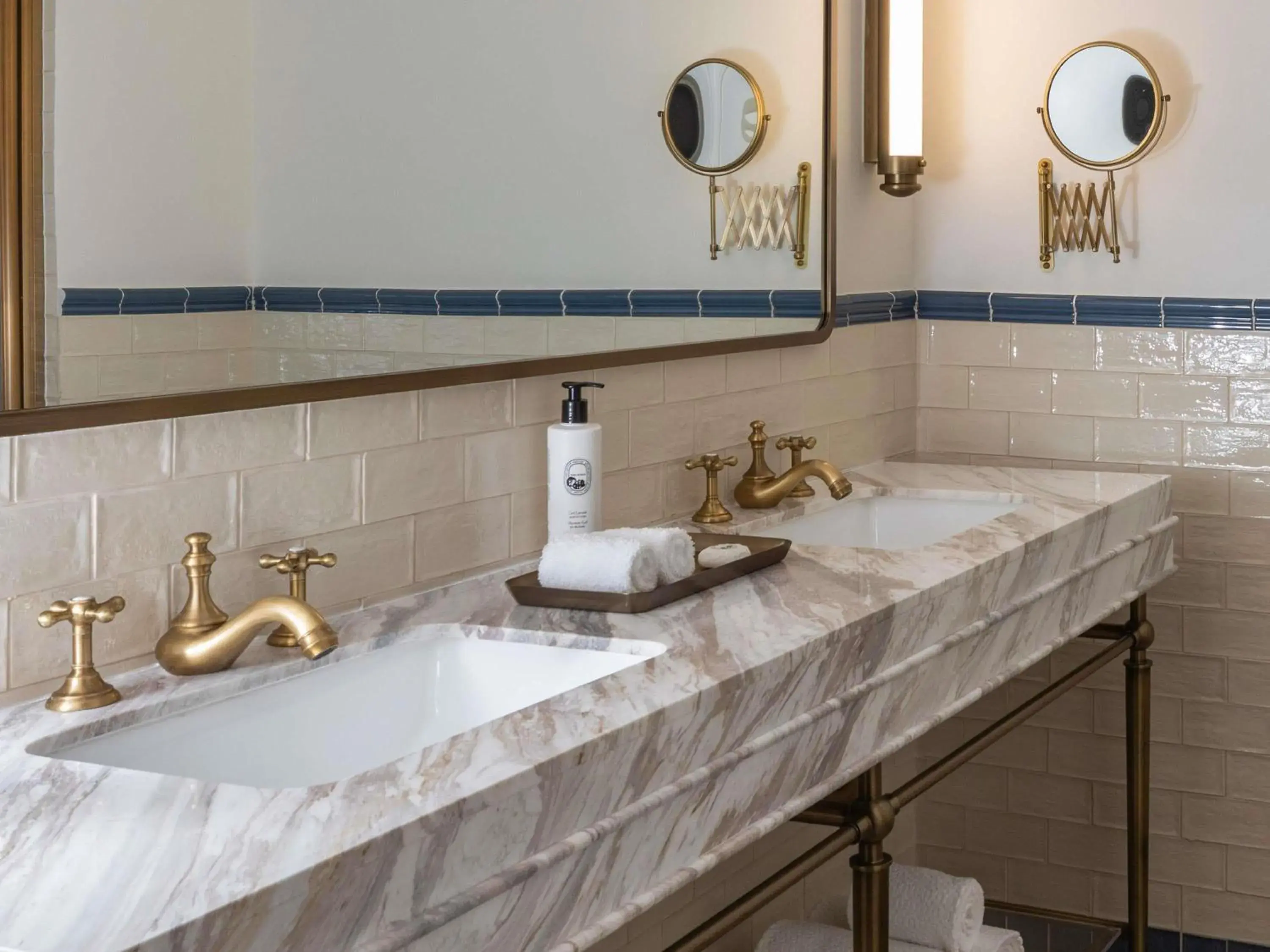 SUPERIOR 1 KING PLAZA VIEW in Sofitel Legend Casco Viejo, Panama City SUPERIOR 1 KING PLAZA VIEW in Sofitel Legend Casco Viejo, Panama City