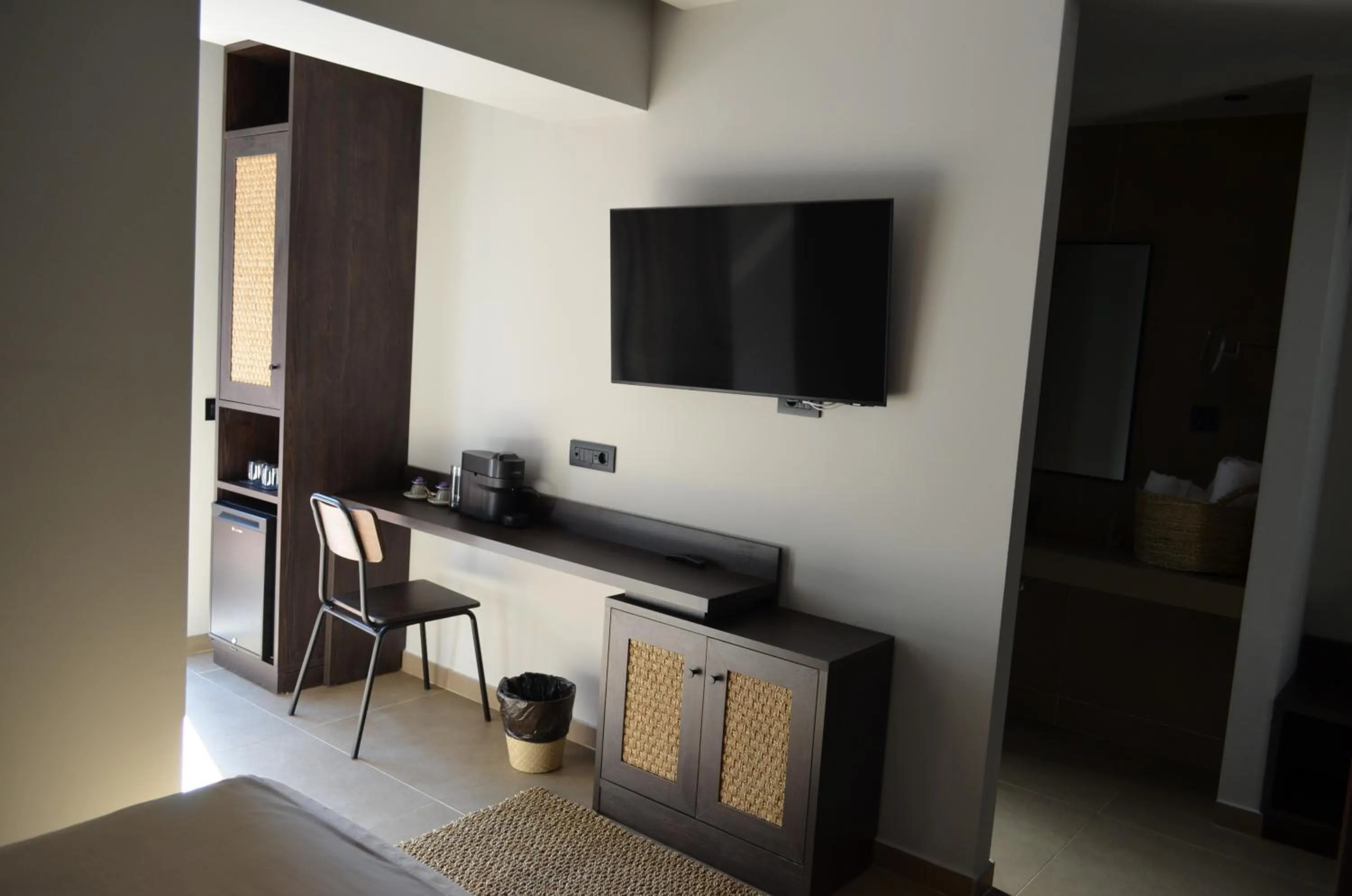 TV and multimedia in Cook's Club Ialysos Rhodes