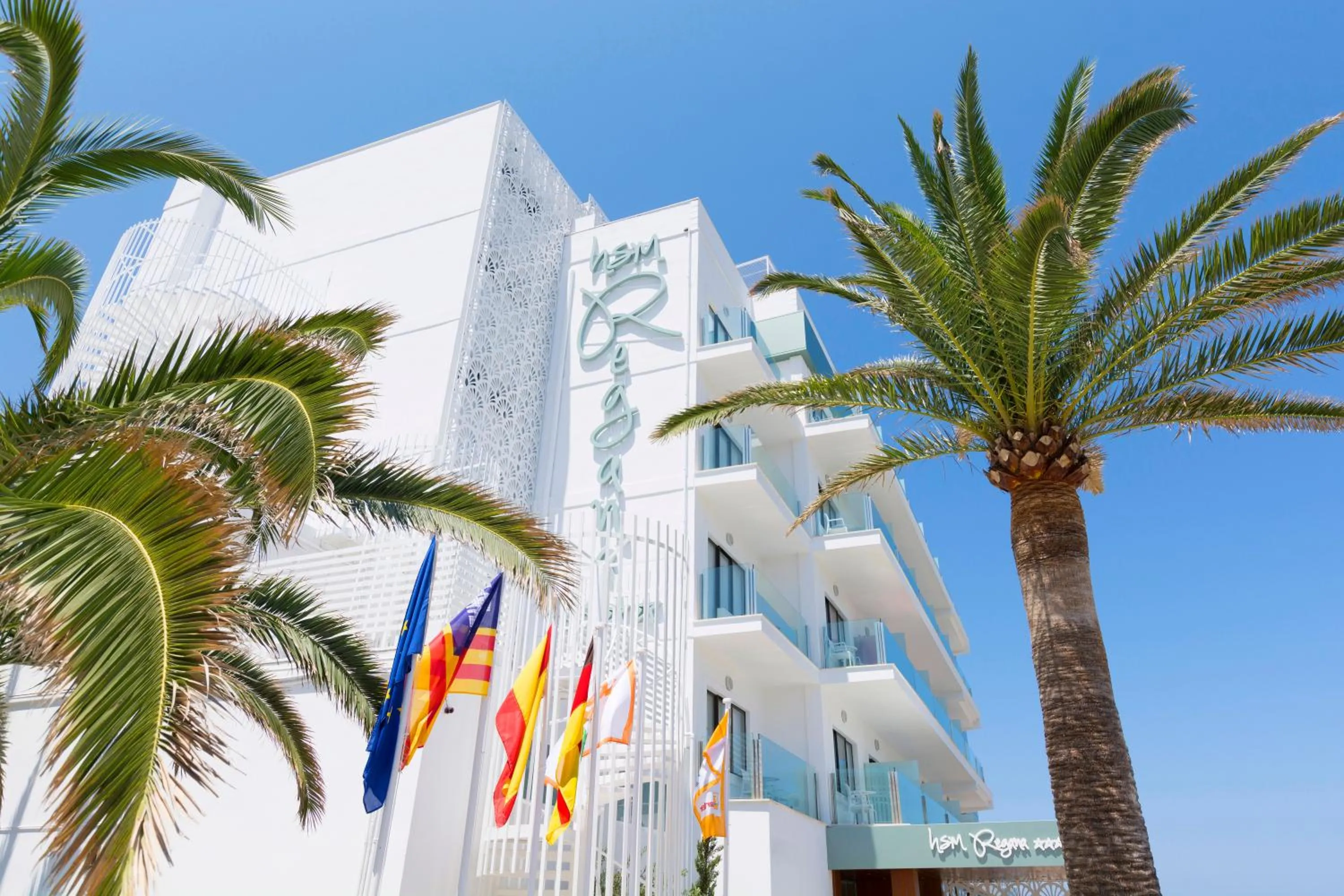 Property building in HSM Regana - Adults Only