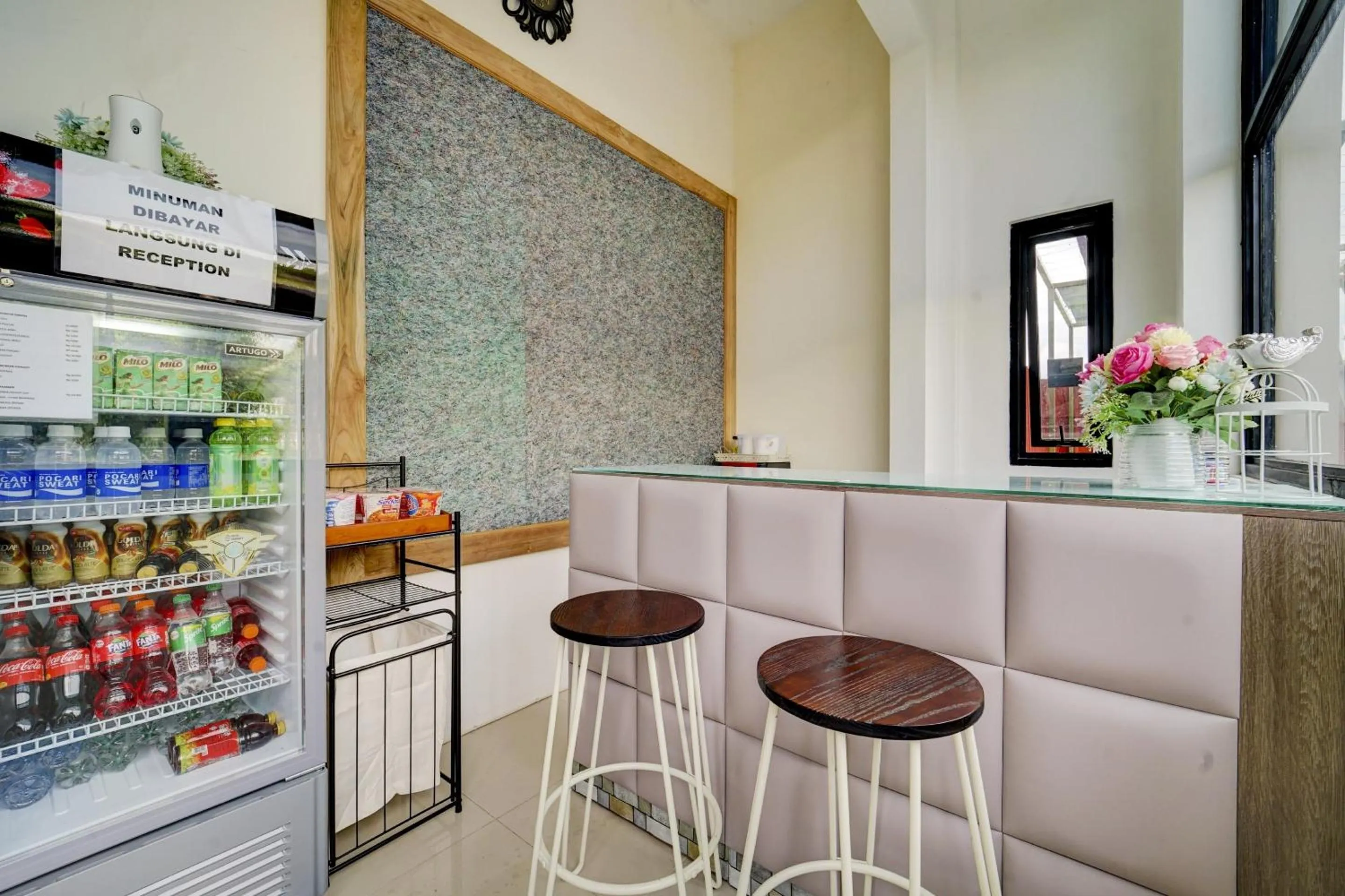 Lobby or reception in Hotel O River inn Malioboro