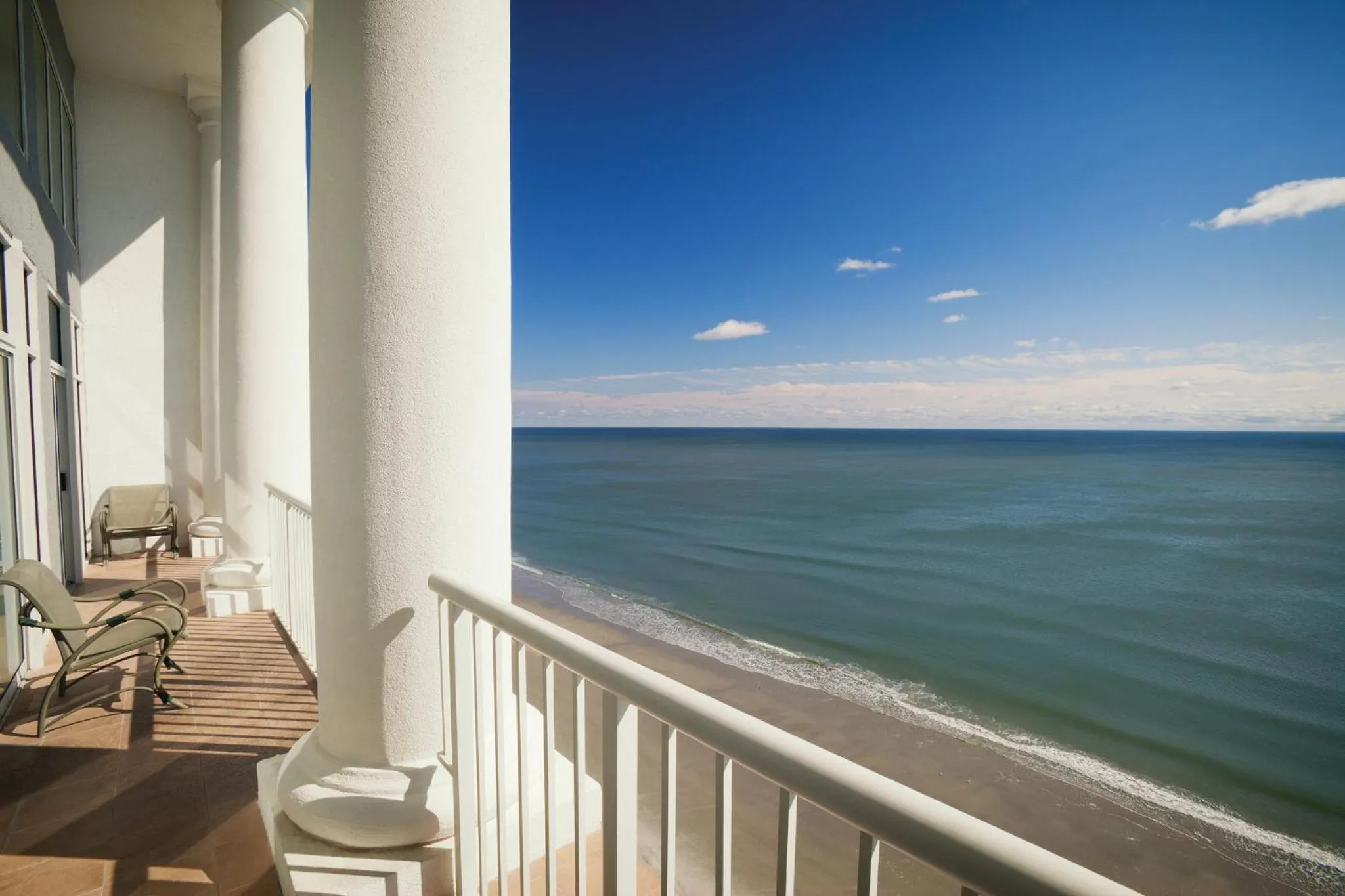 Property building in Club Wyndham SeaWatch Resort