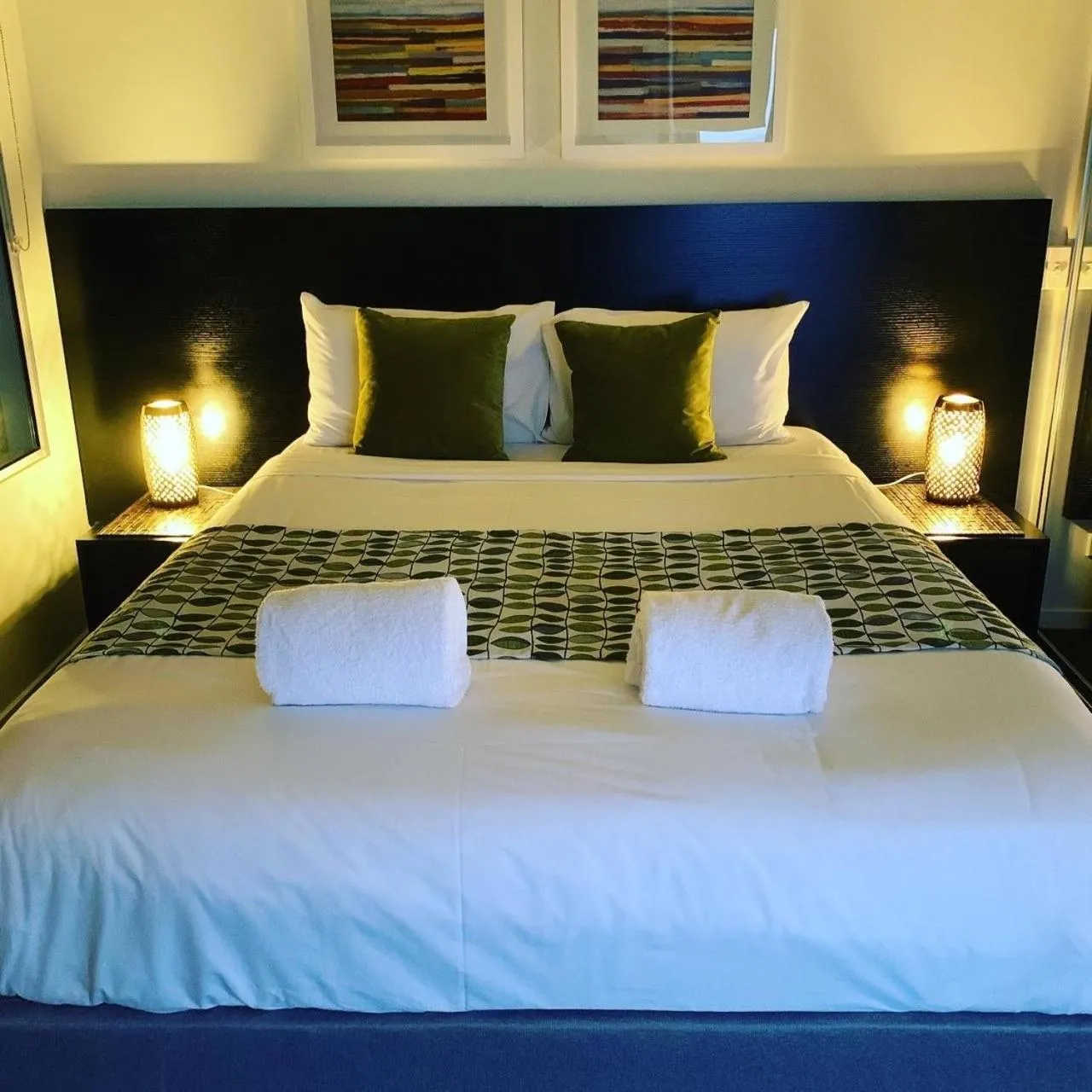 Bed in Oshen Holiday Apartments Yeppoon